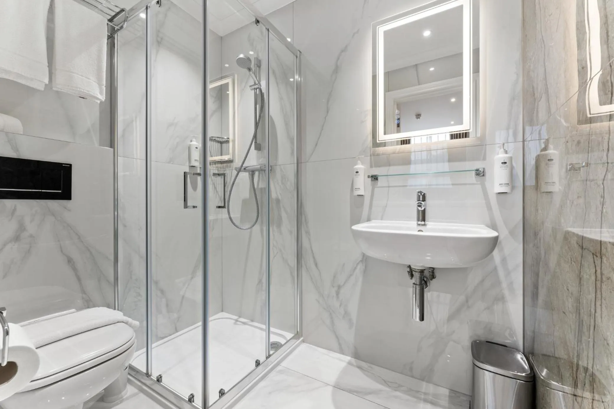 Shower in Cleveland Residences Russell Square