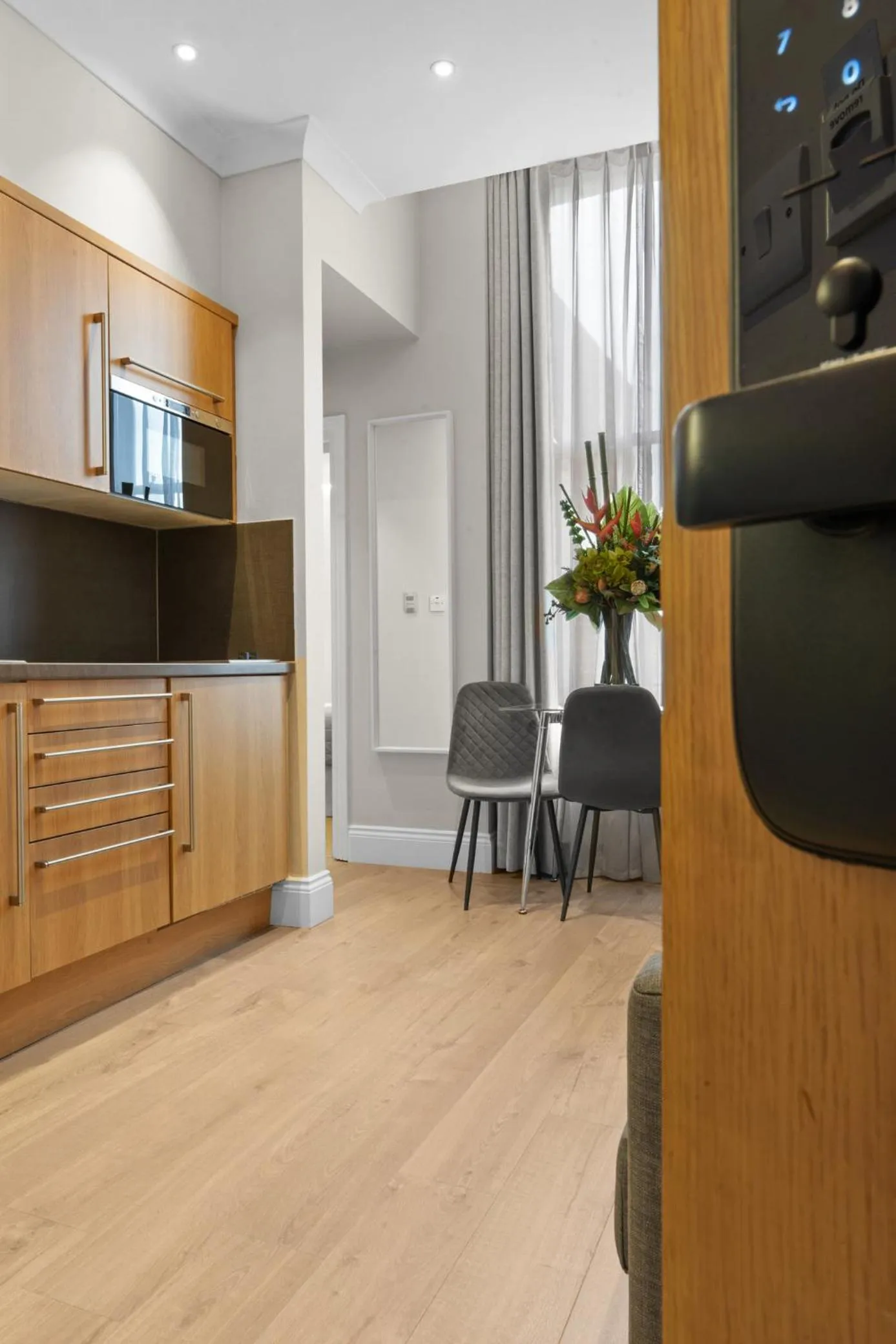 Kitchen or kitchenette in Cleveland Residences Russell Square