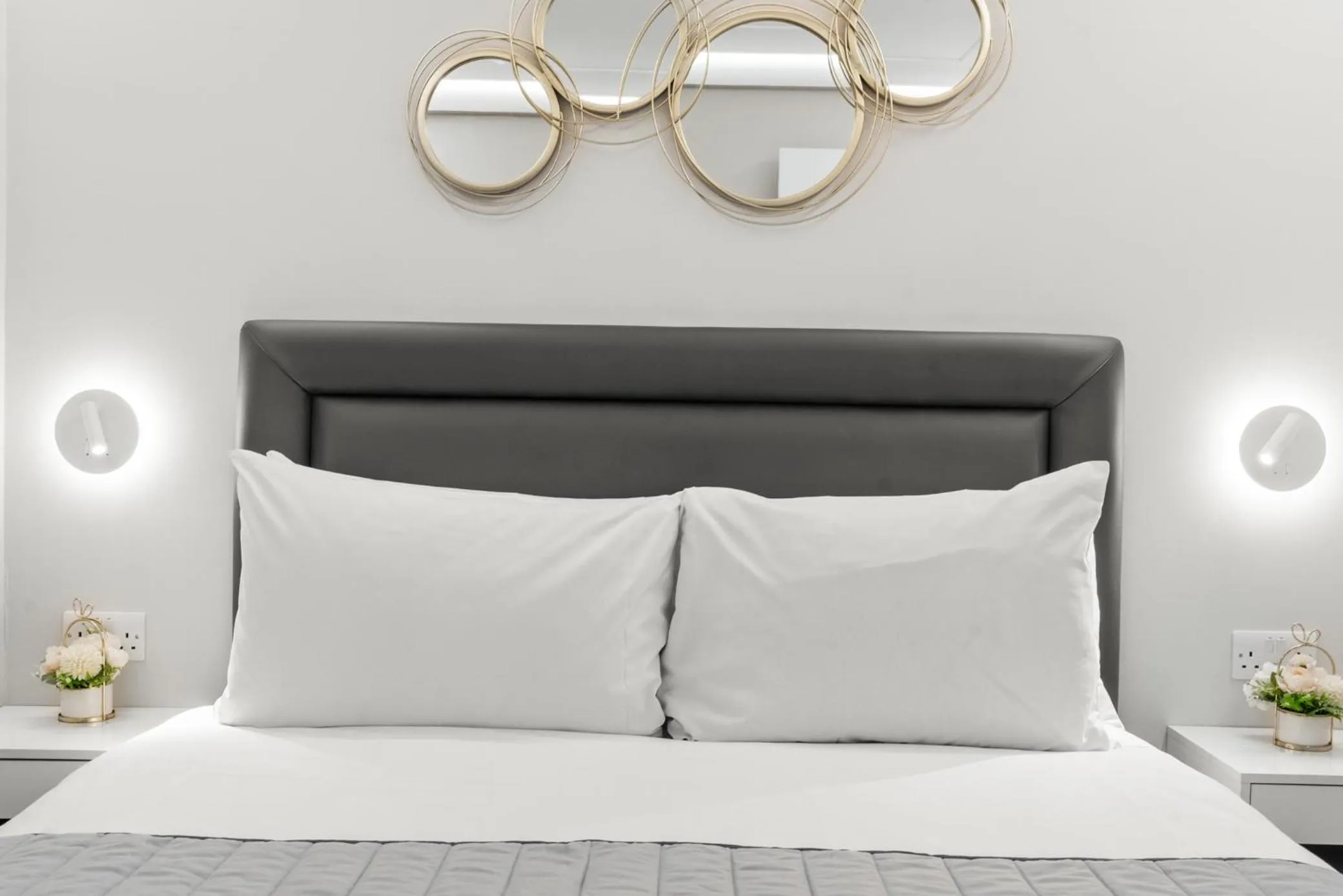 Bed in Cleveland Residences Russell Square