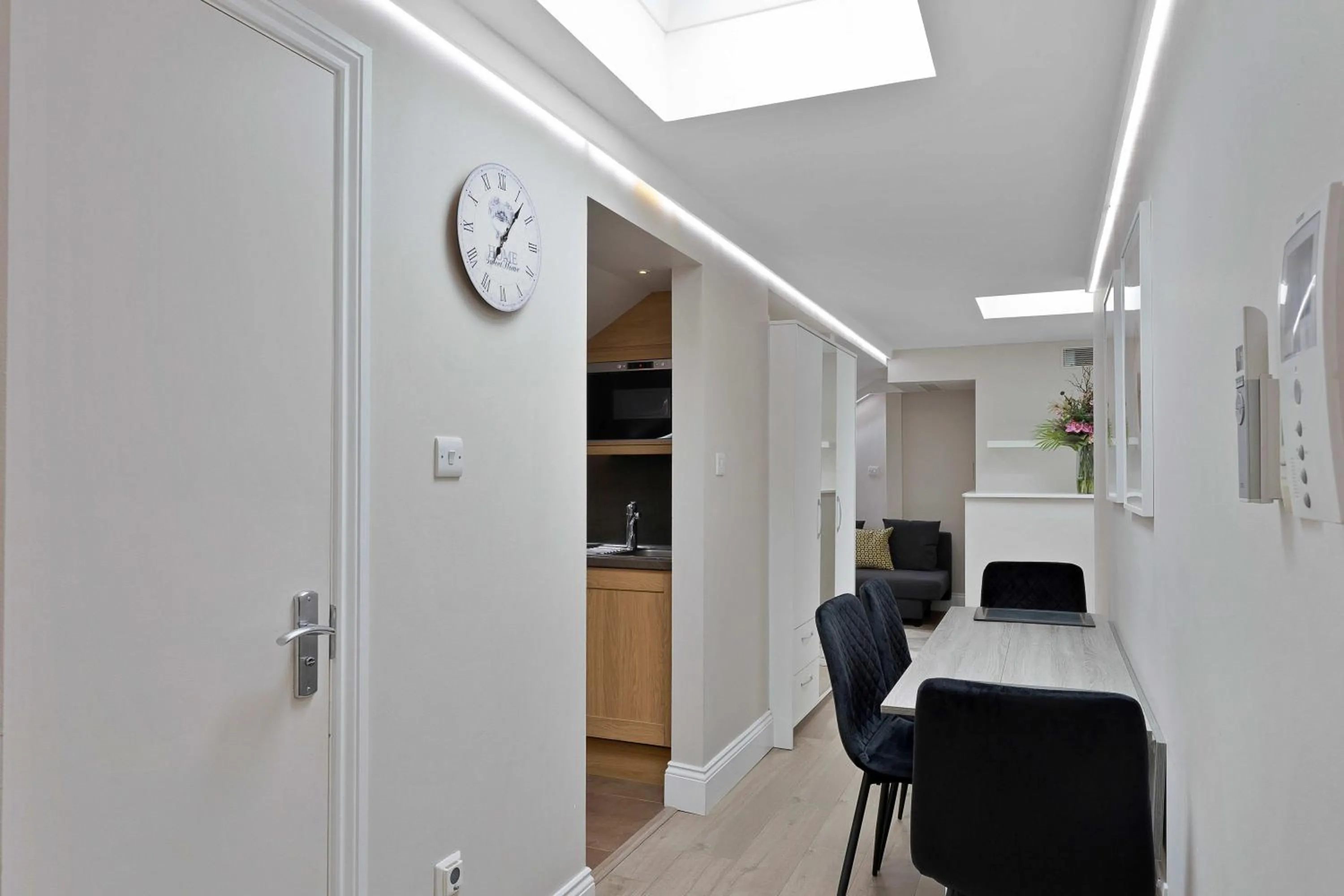 Kitchen or kitchenette in Cleveland Residences Russell Square