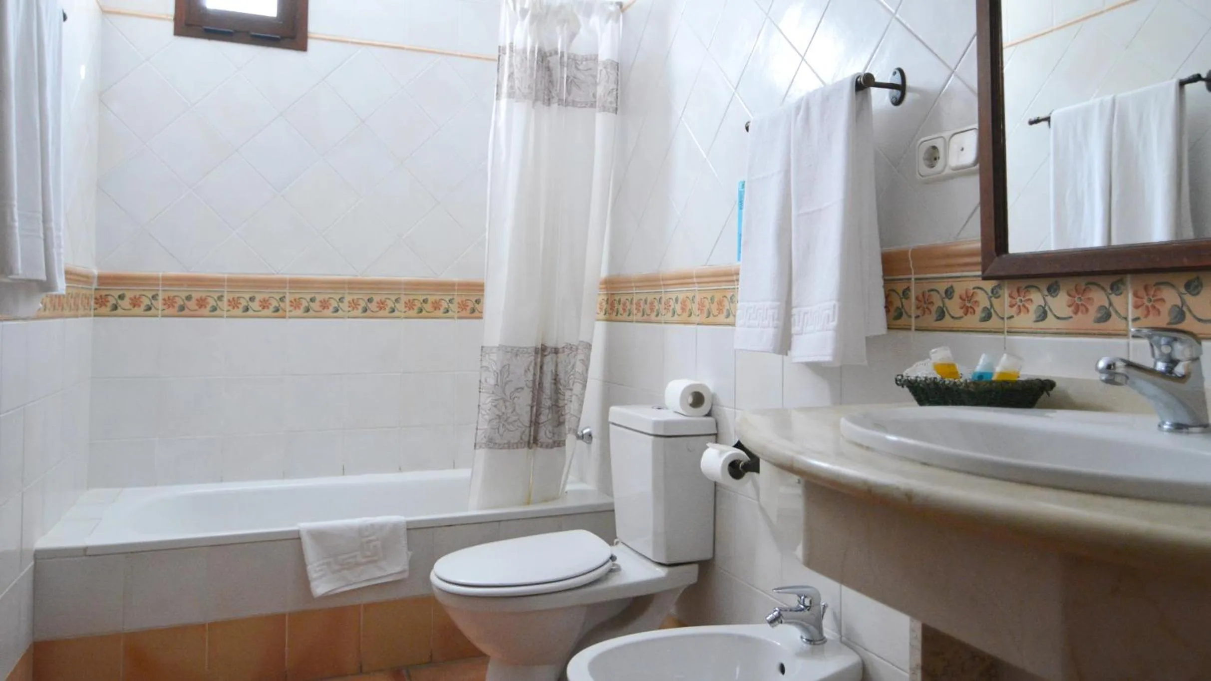 Bathroom in La Posada del Conde