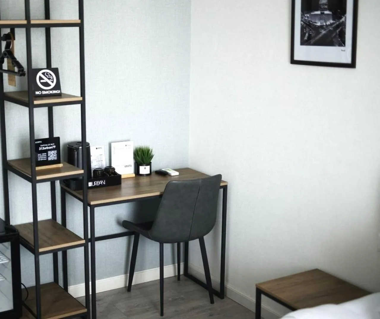 Coffee/tea facilities in Urban Hotel