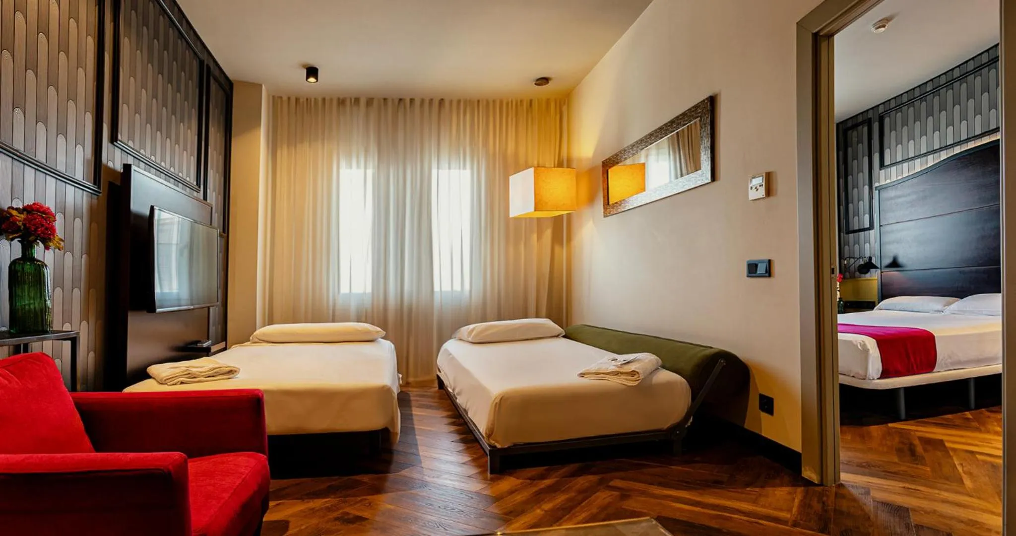 Living room, Bed in Vértice Sevilla Aljarafe