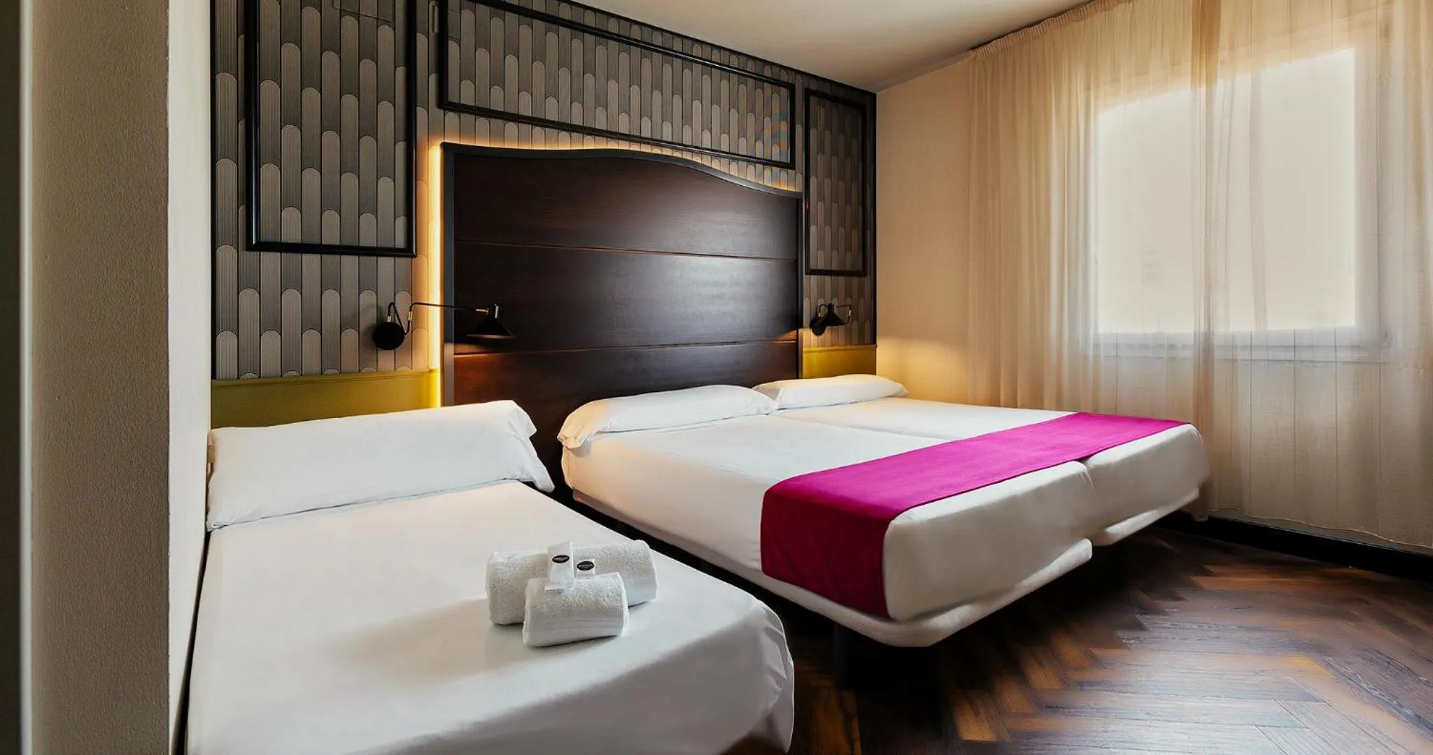 Bedroom, Bed in Vértice Sevilla Aljarafe