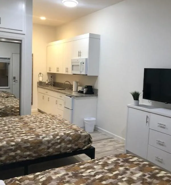 Bed in Villa Alamari Inn and Suites