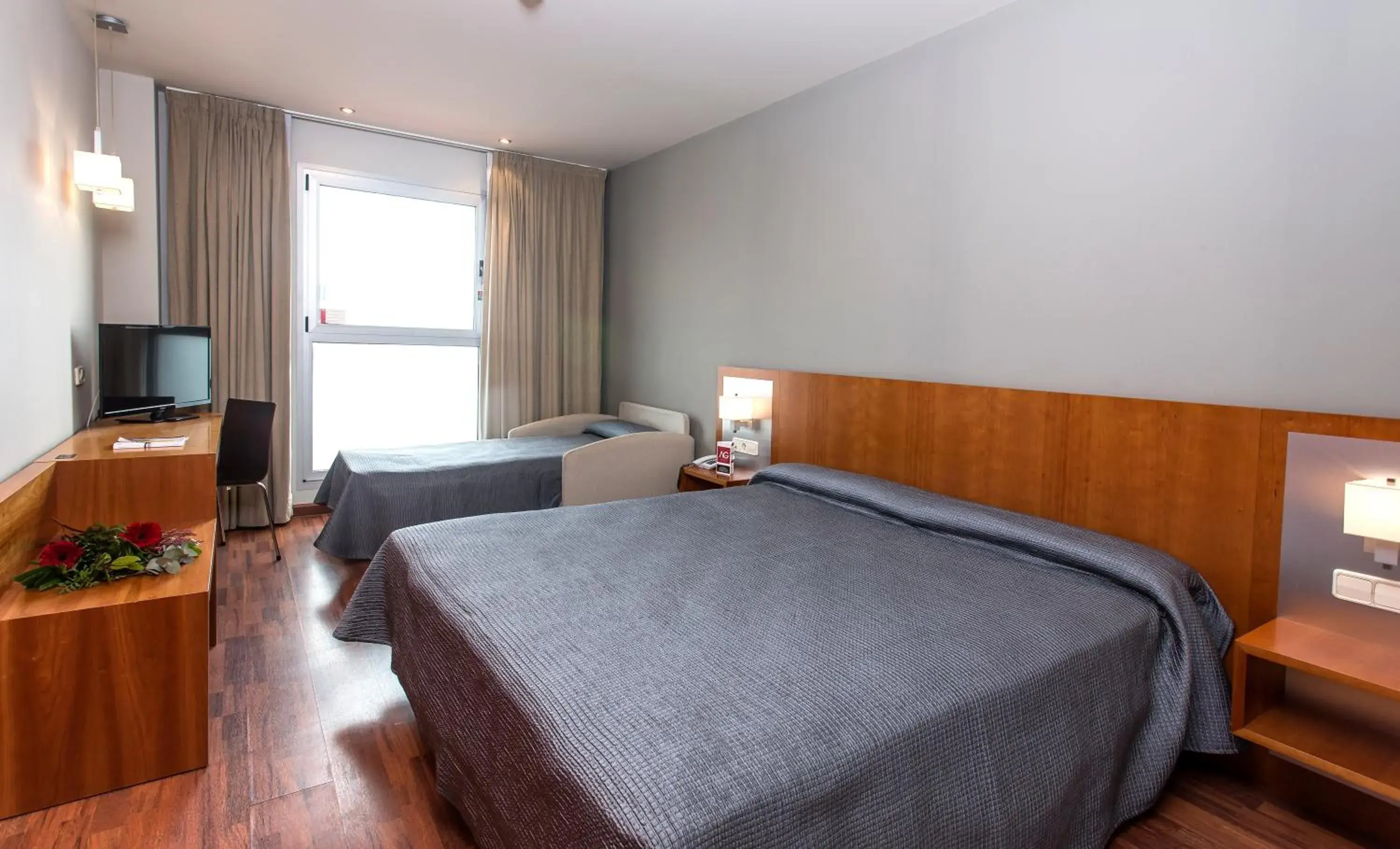 Photo of the whole room, Bed in Hotel AG Express Elche Photo of the whole room, Bed in Hotel AG Express Elche