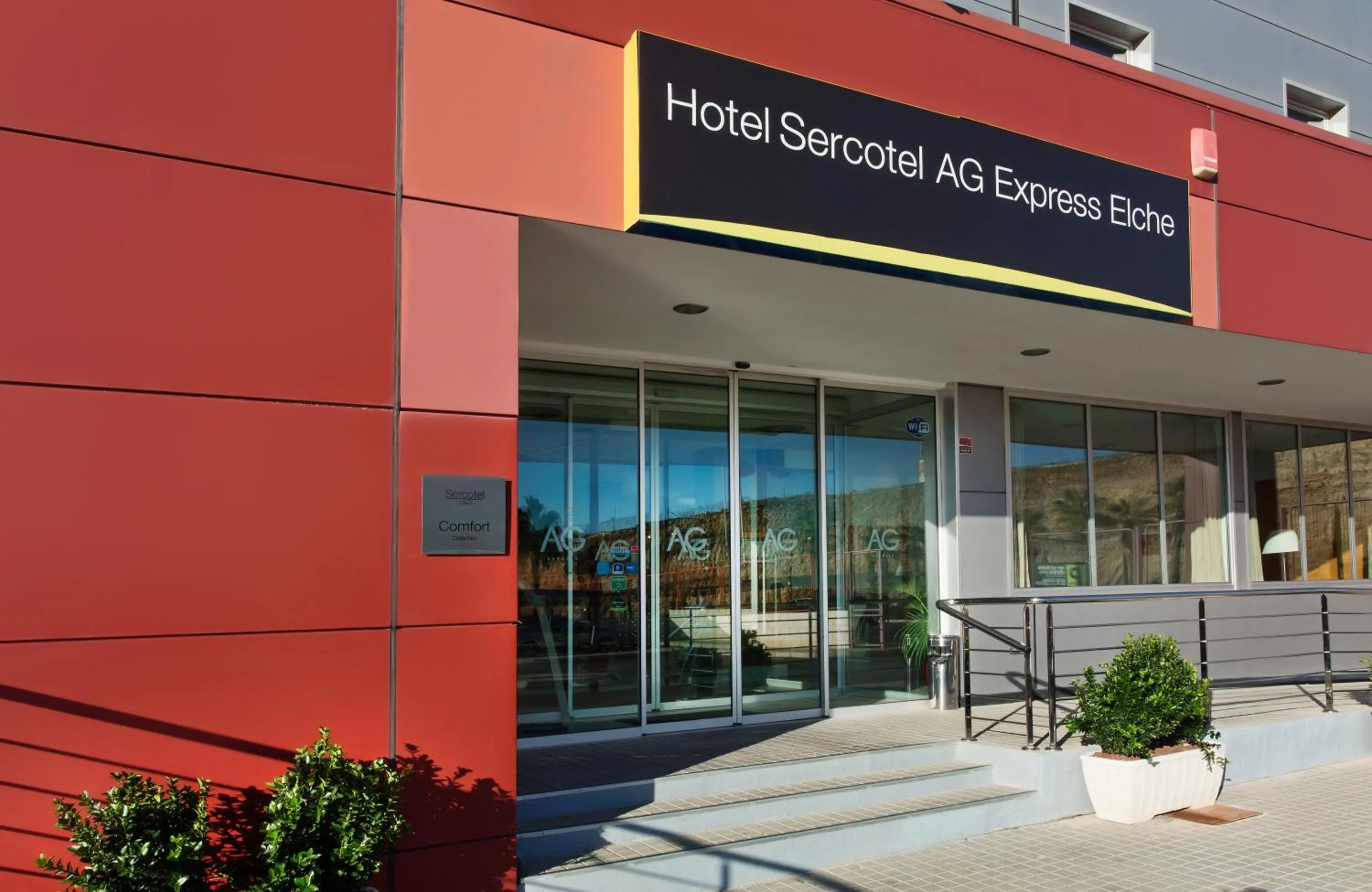 Facade/entrance in Hotel AG Express Elche