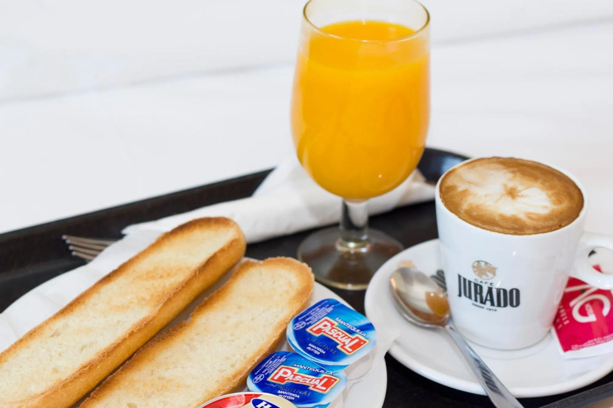 Breakfast in Hotel AG Express Elche