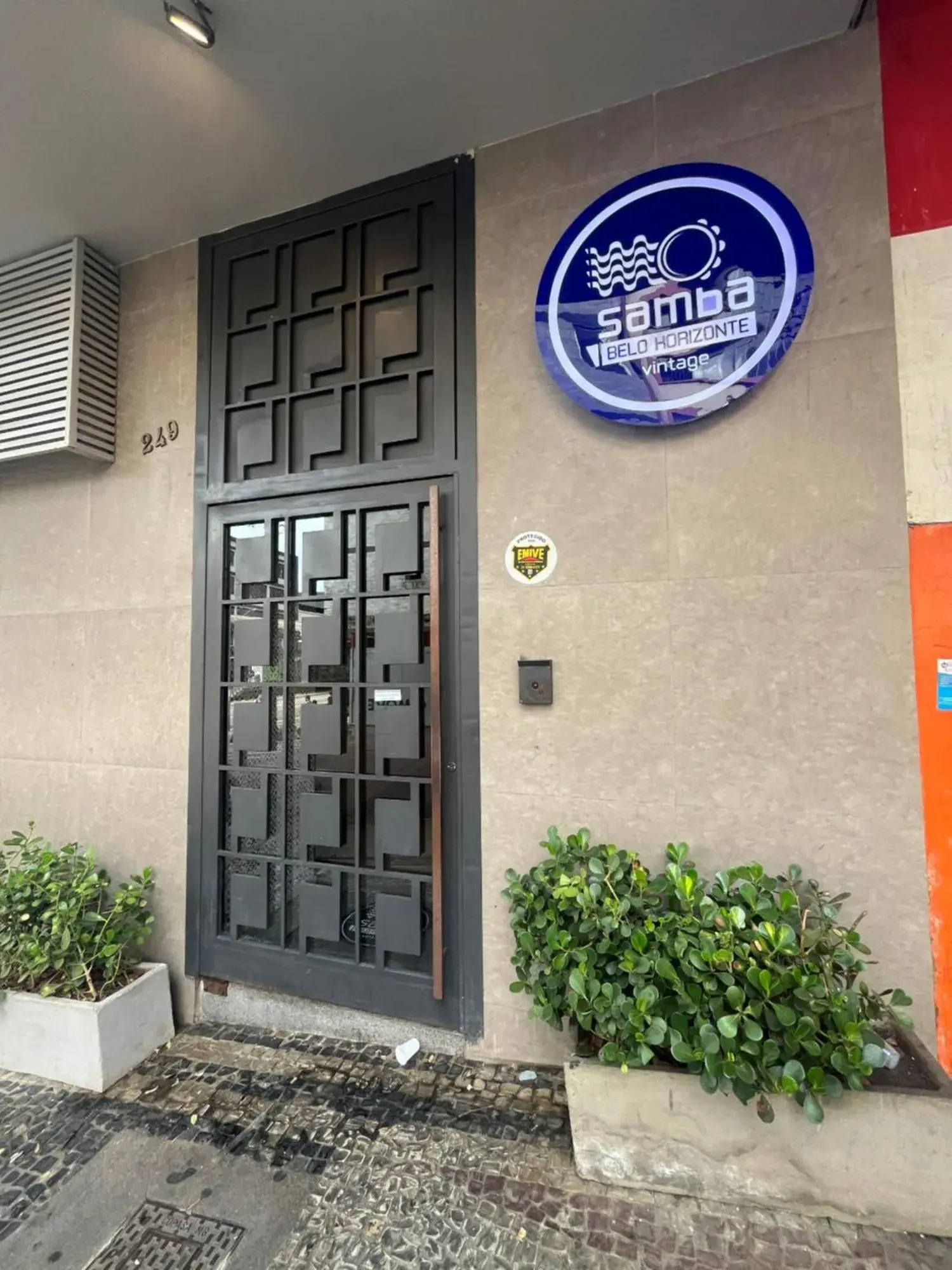 Property building in Samba Belo Horizonte Vintage Property building in Samba Belo Horizonte Vintage