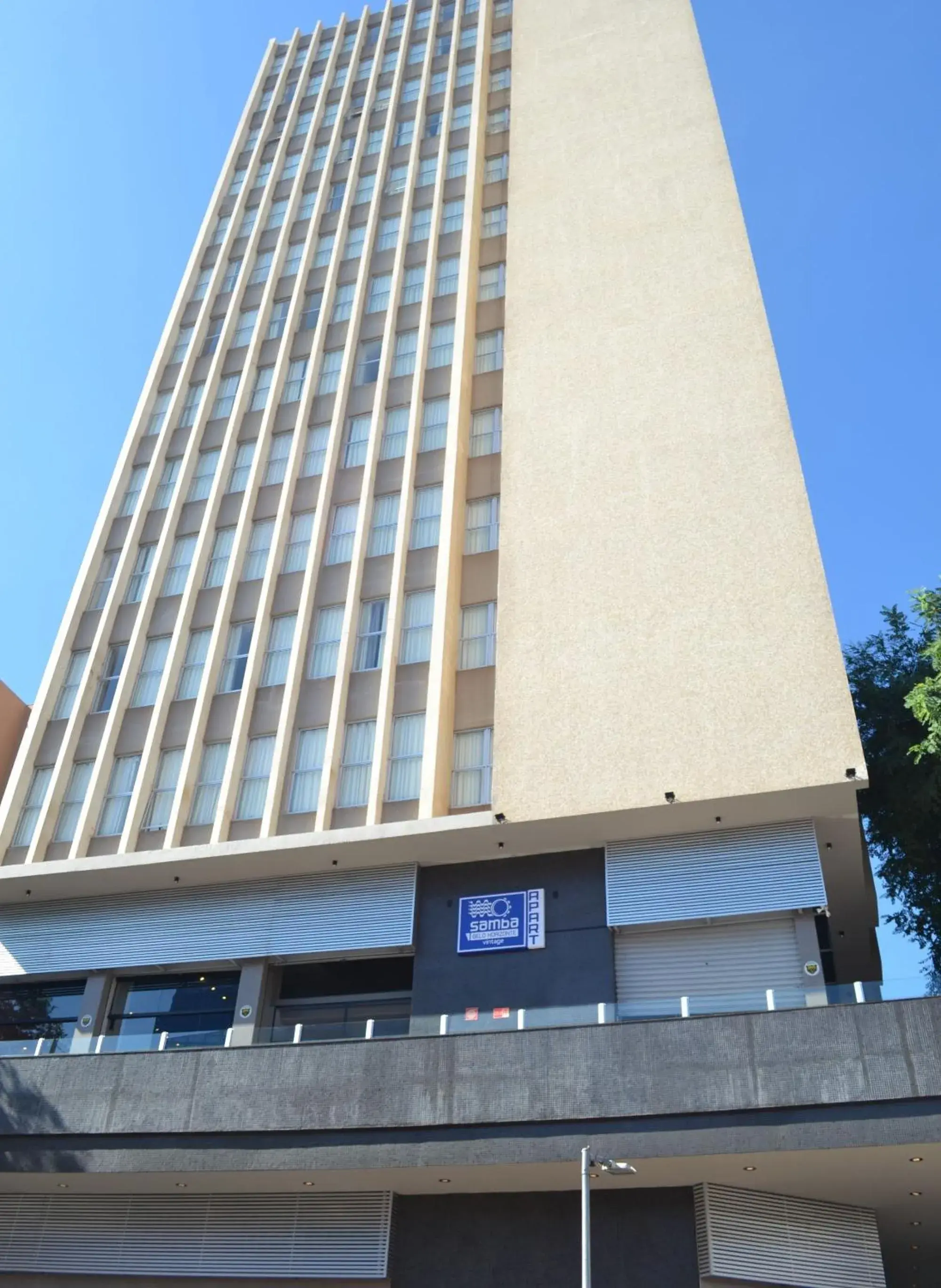 Property building in Samba Belo Horizonte Vintage Property building in Samba Belo Horizonte Vintage