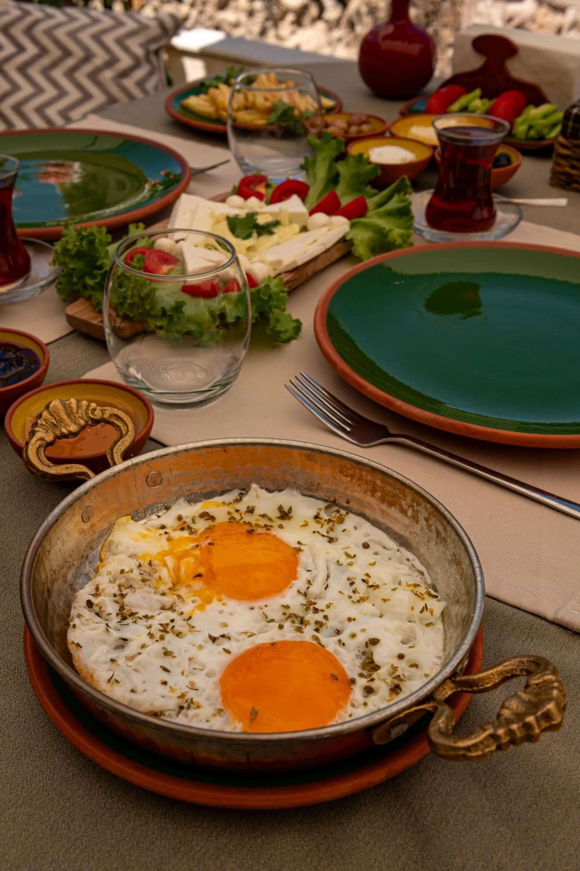 Breakfast in Shiraz Cave Cappadocia