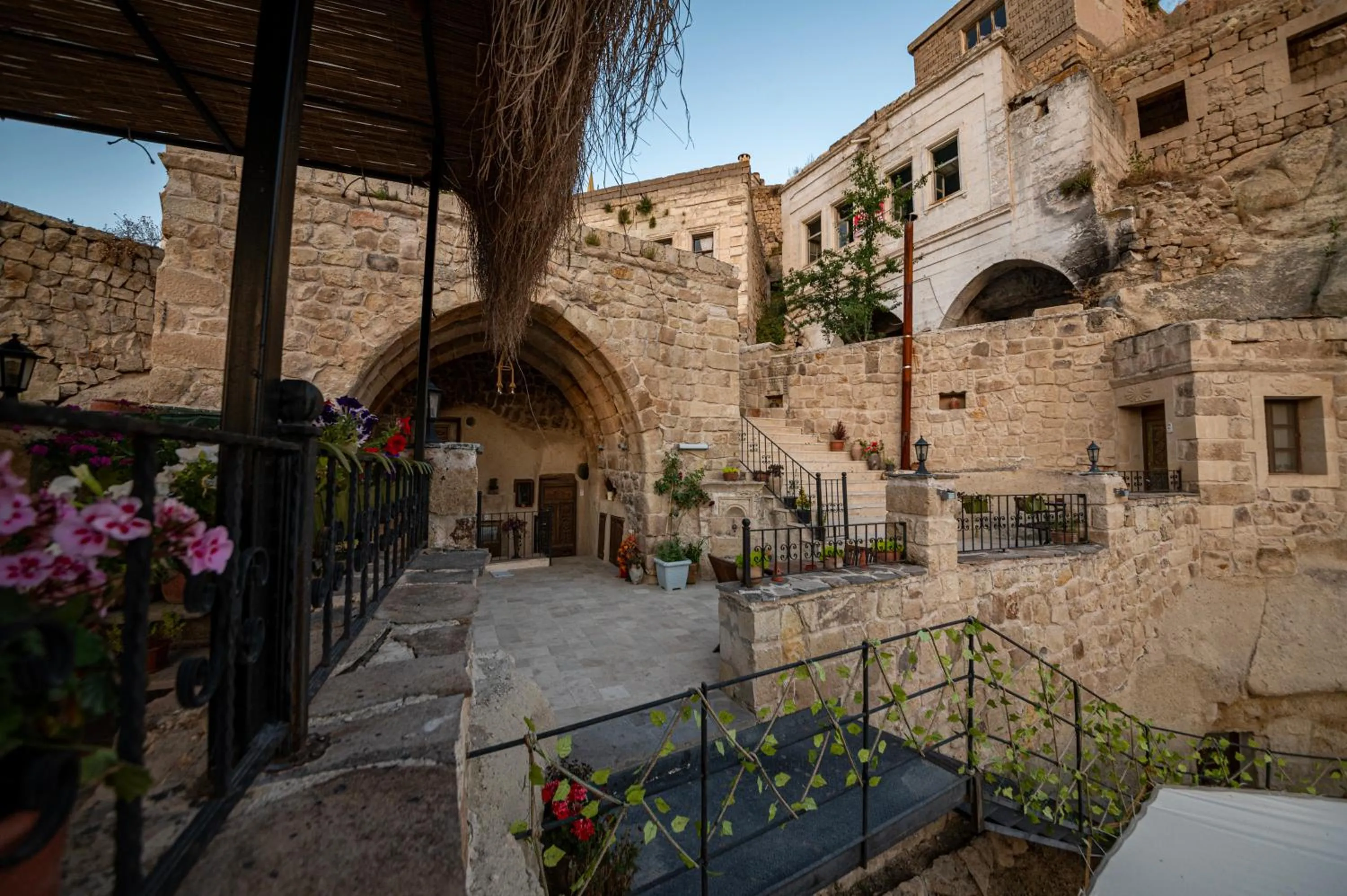 Balcony/Terrace in Shiraz Cave Cappadocia