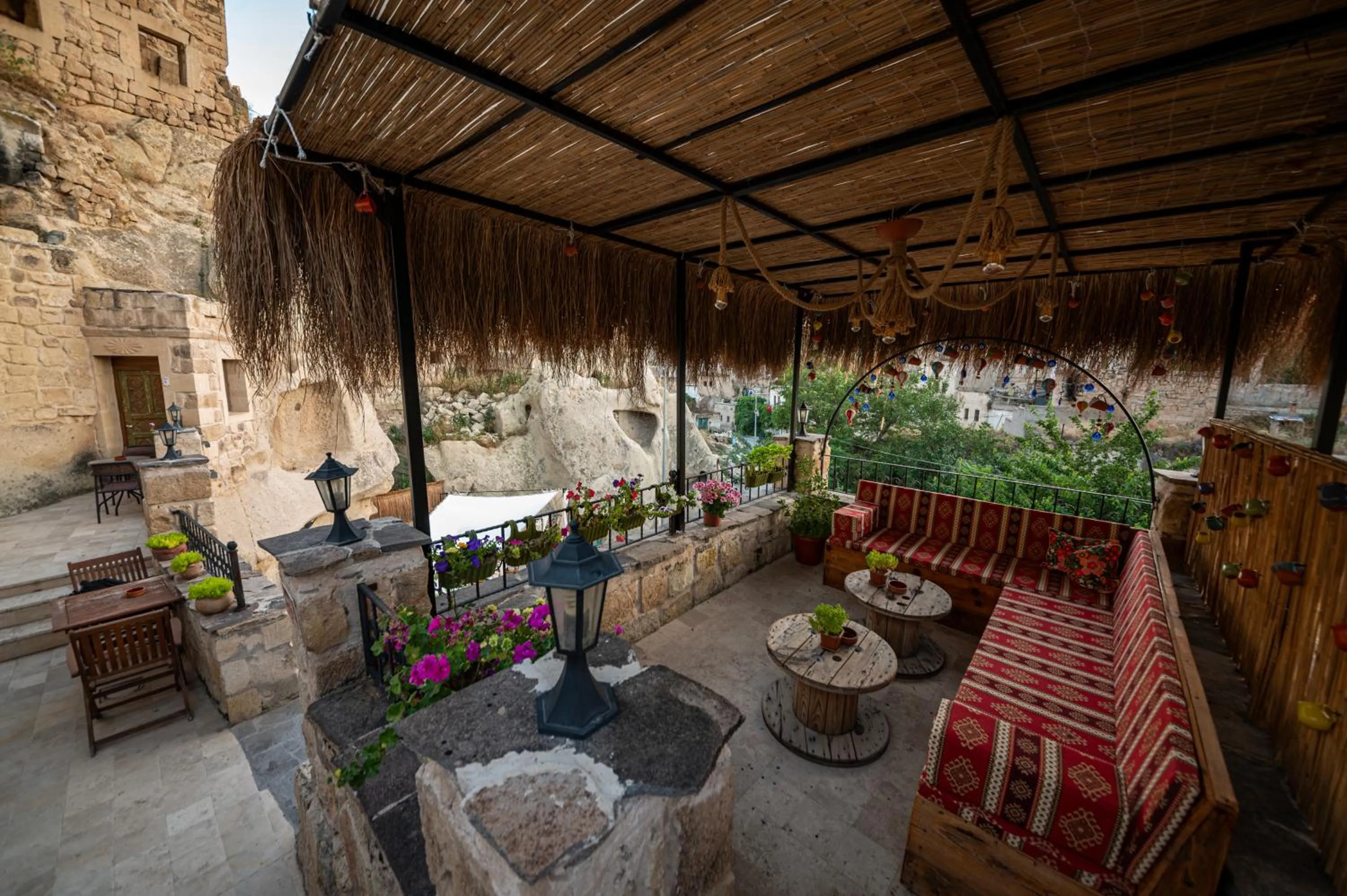 Balcony/Terrace in Shiraz Cave Cappadocia