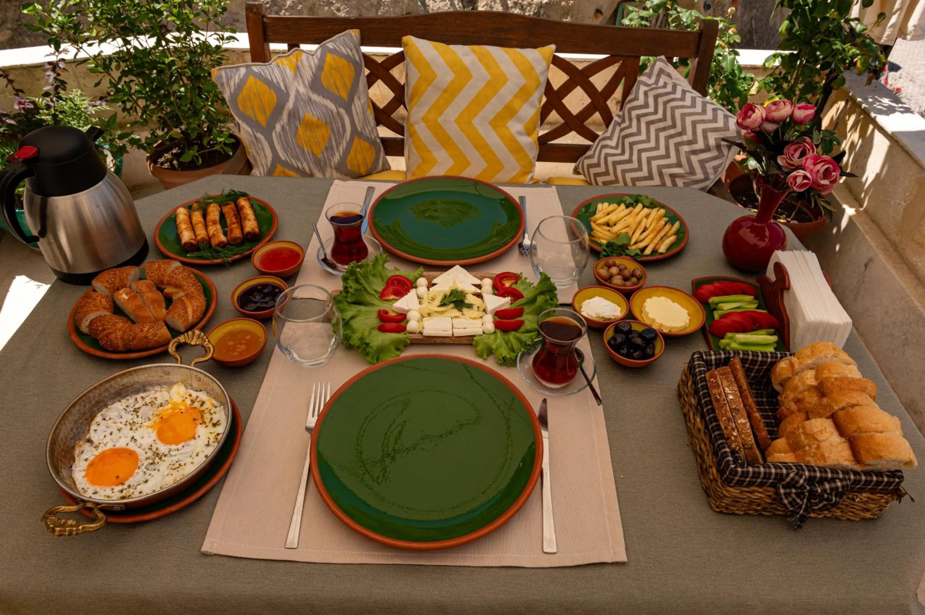 Breakfast in Shiraz Cave Cappadocia