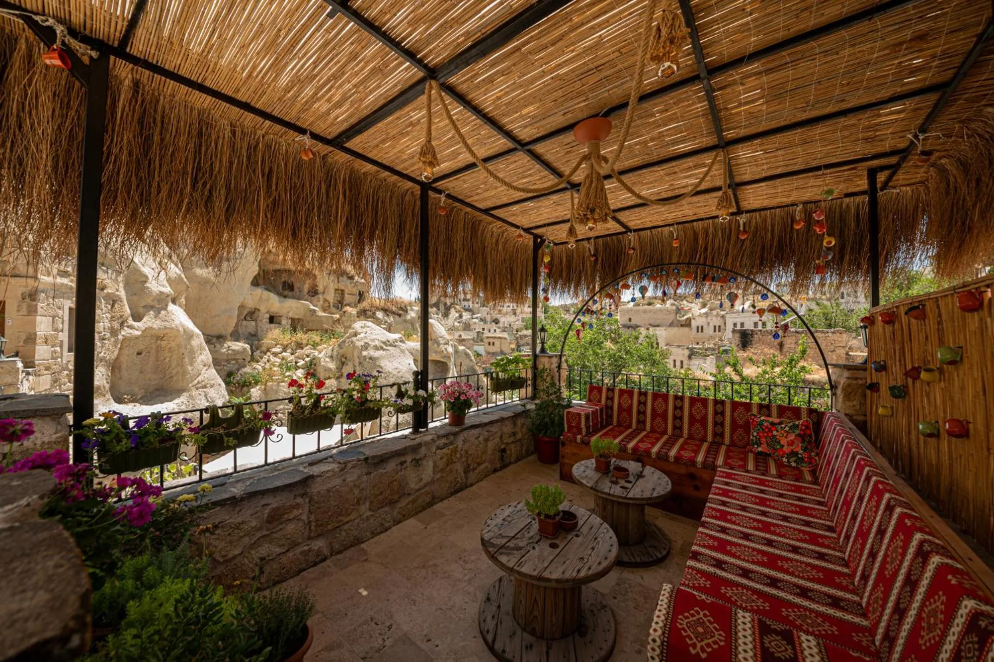 Balcony/Terrace in Shiraz Cave Cappadocia