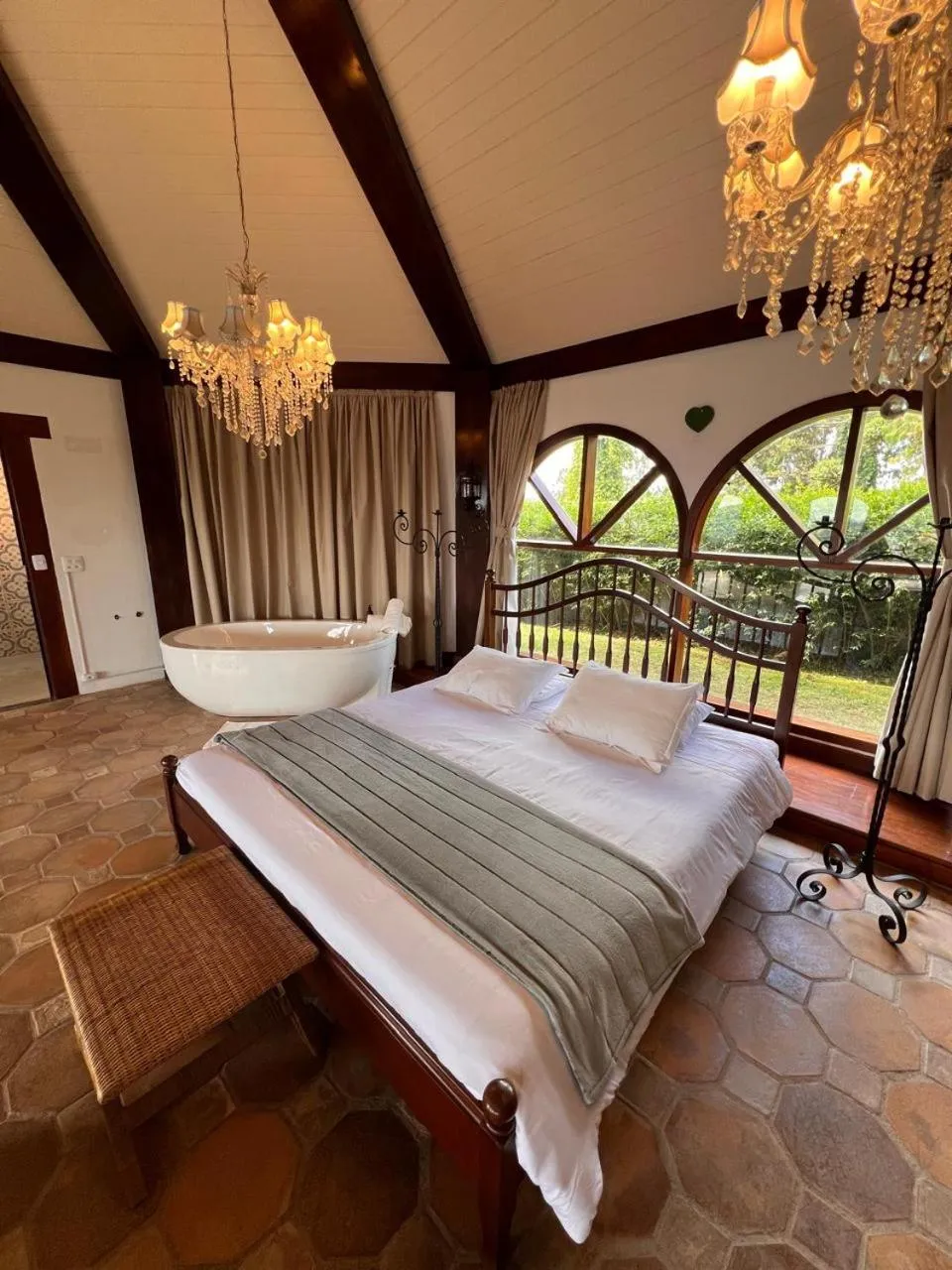 Bedroom, Bed in Hotel Pousada Bella Locanda