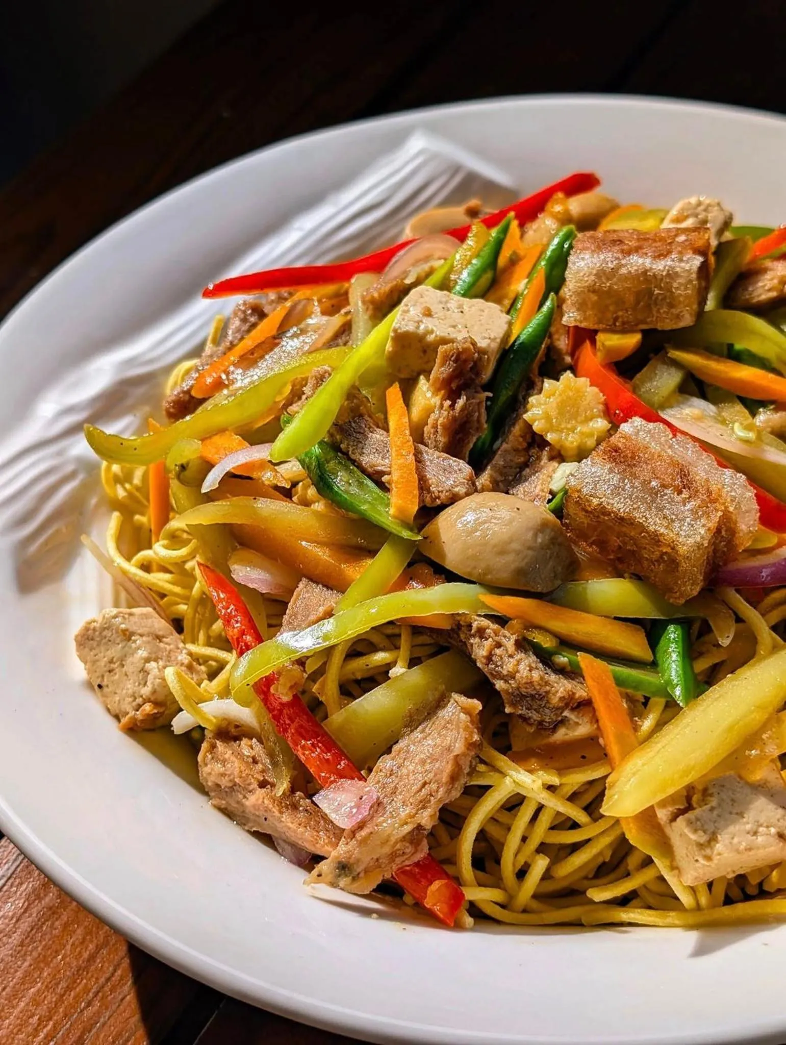 Restaurant/places to eat in Kayong's Inn