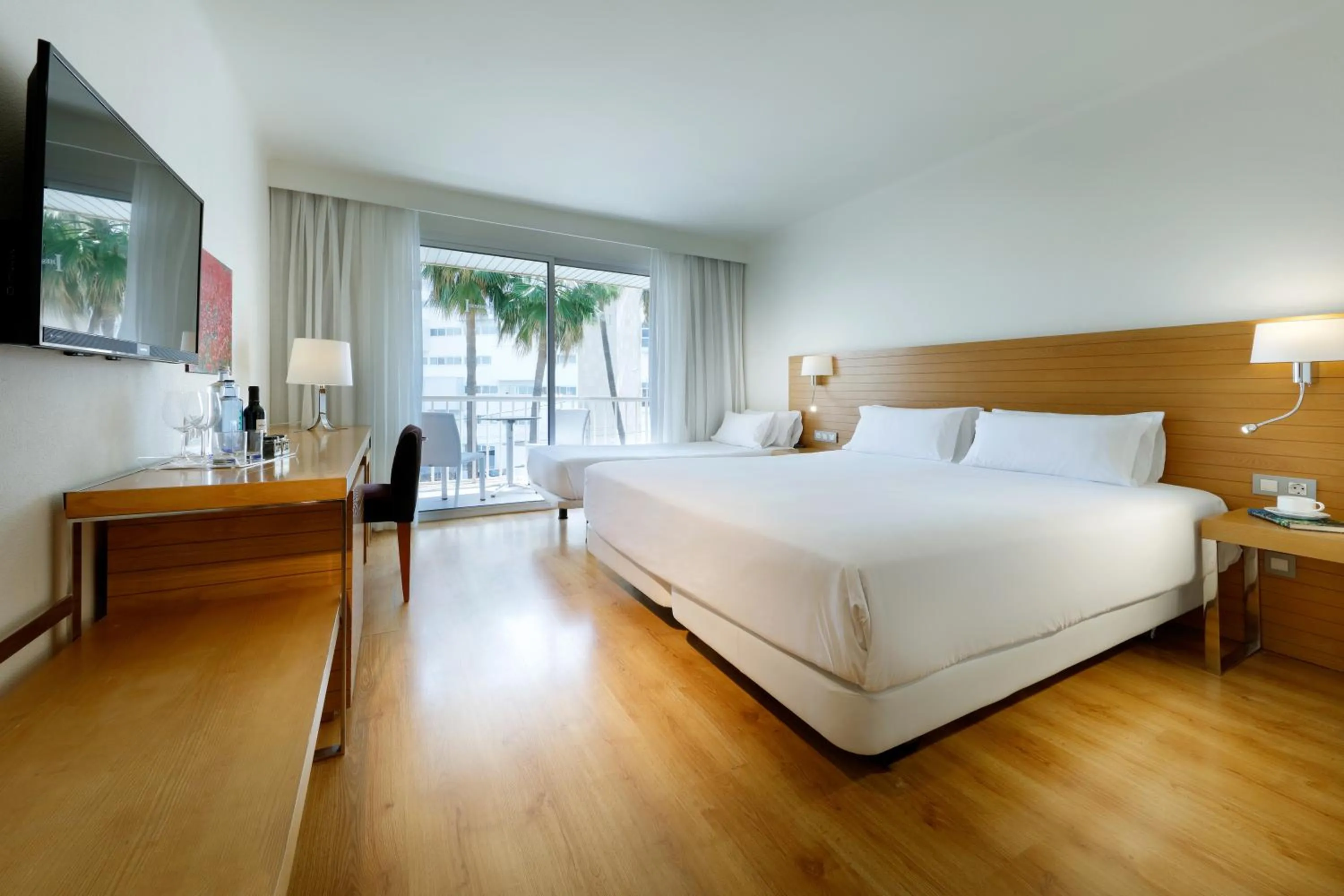 Bed in Hesperia Ciudad de Mallorca