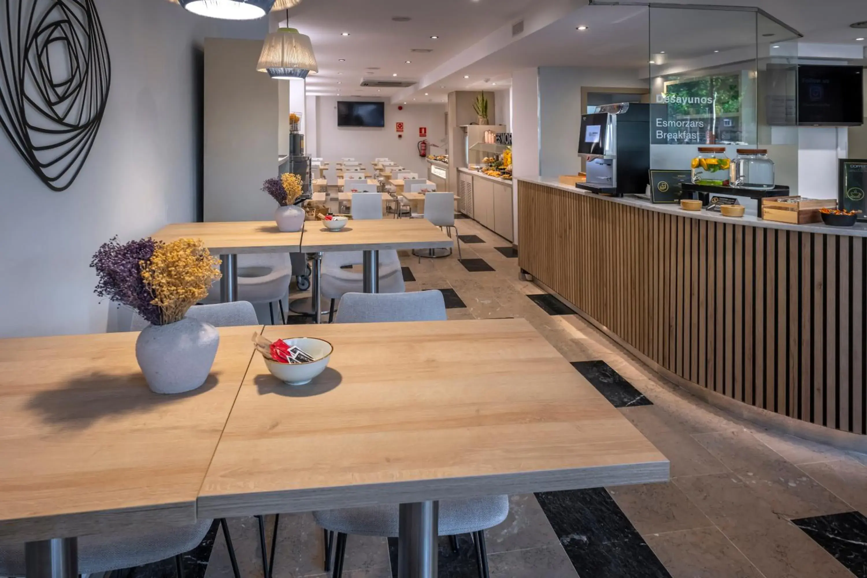 Living room in Hotel SERHS Del Port Living room in Hotel SERHS Del Port