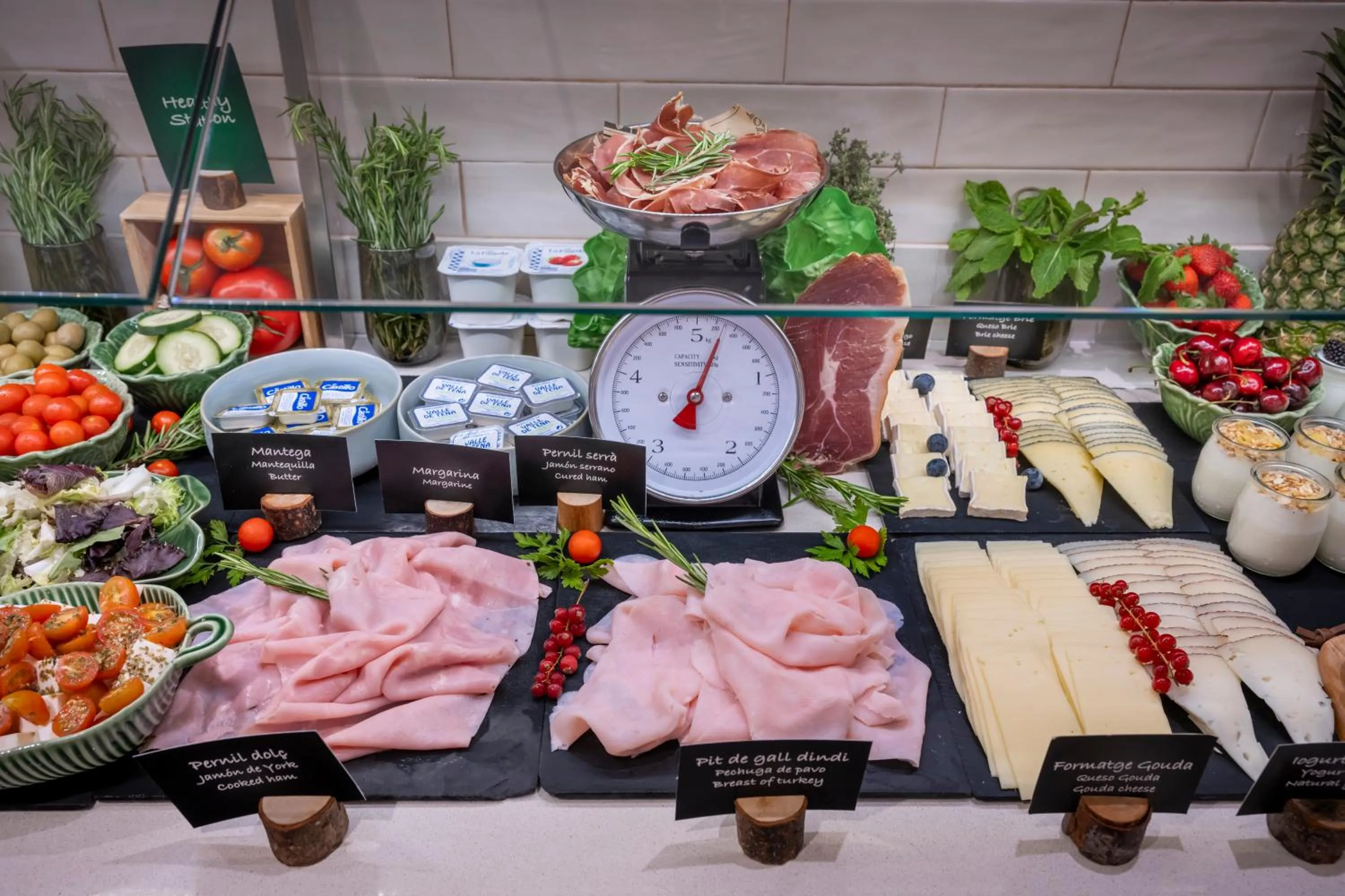 Restaurant/places to eat in Hotel SERHS Del Port