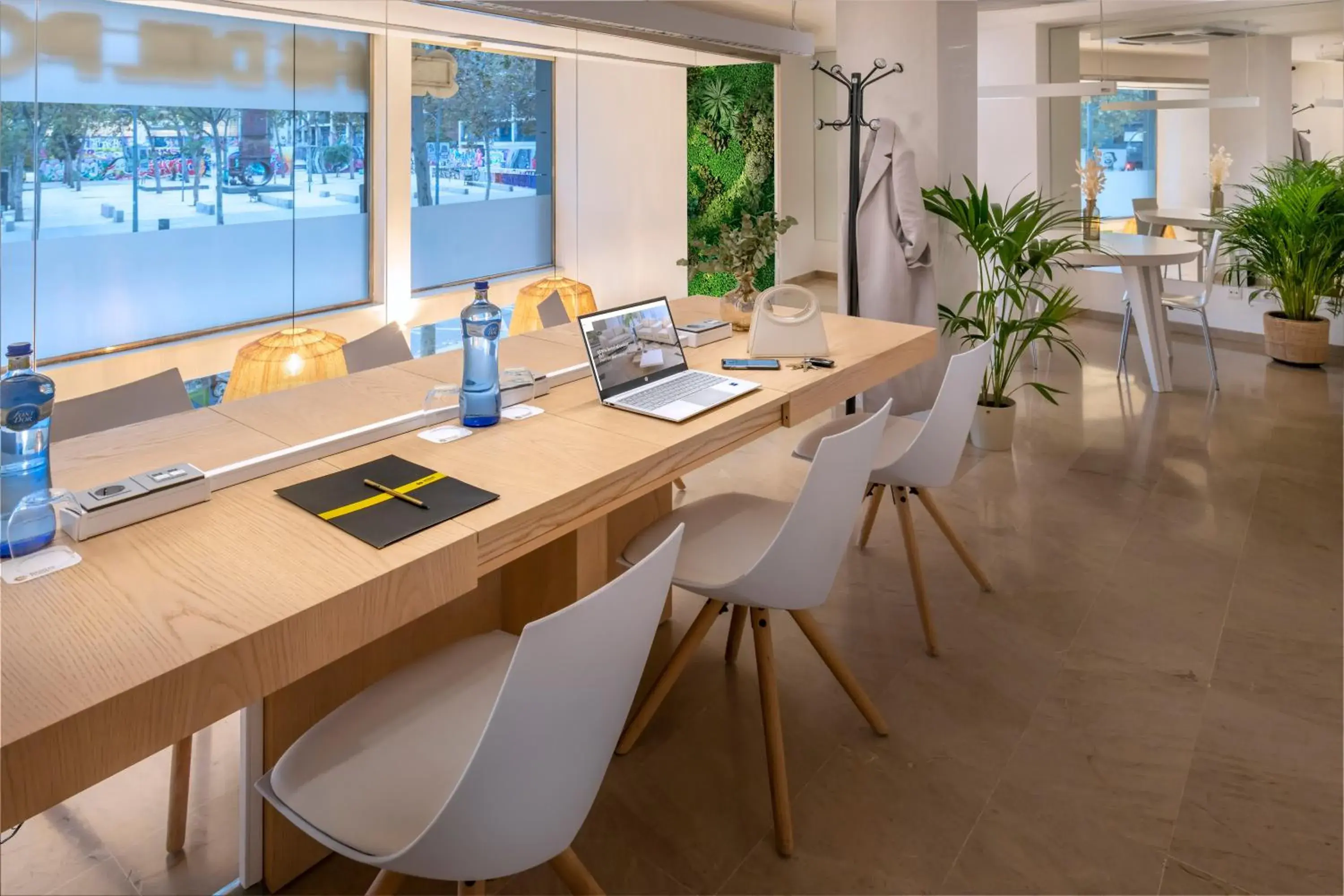 Property building in Hotel SERHS Del Port Property building in Hotel SERHS Del Port