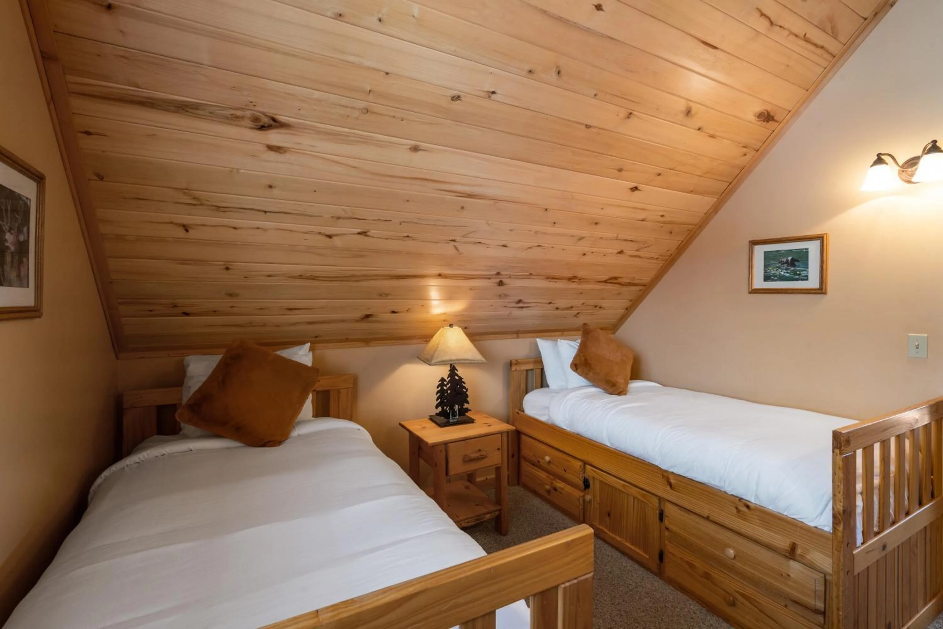 Bed in Mule Deer Cabin