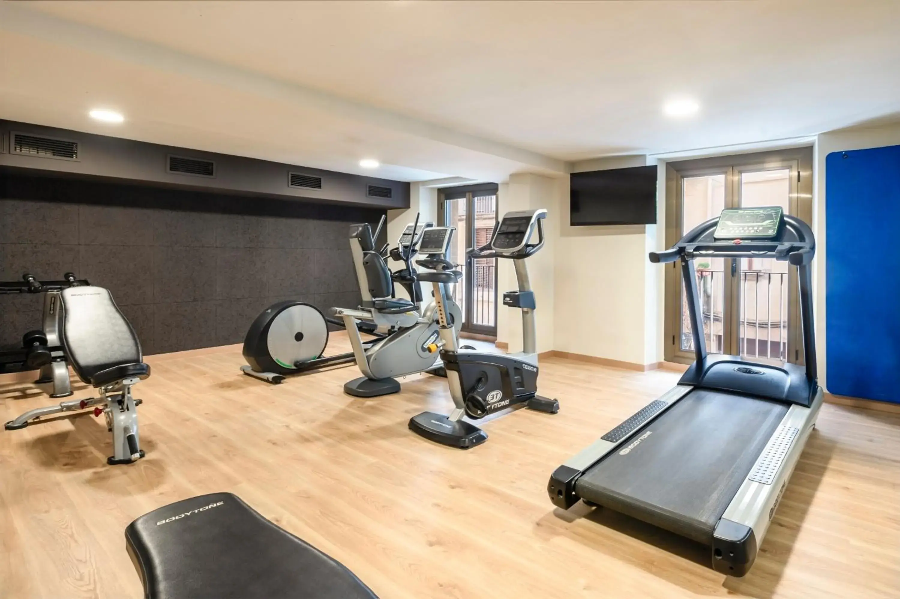 Fitness centre/facilities in Hesperia Barcelona Barri Gòtic Fitness centre/facilities in Hesperia Barcelona Barri Gòtic