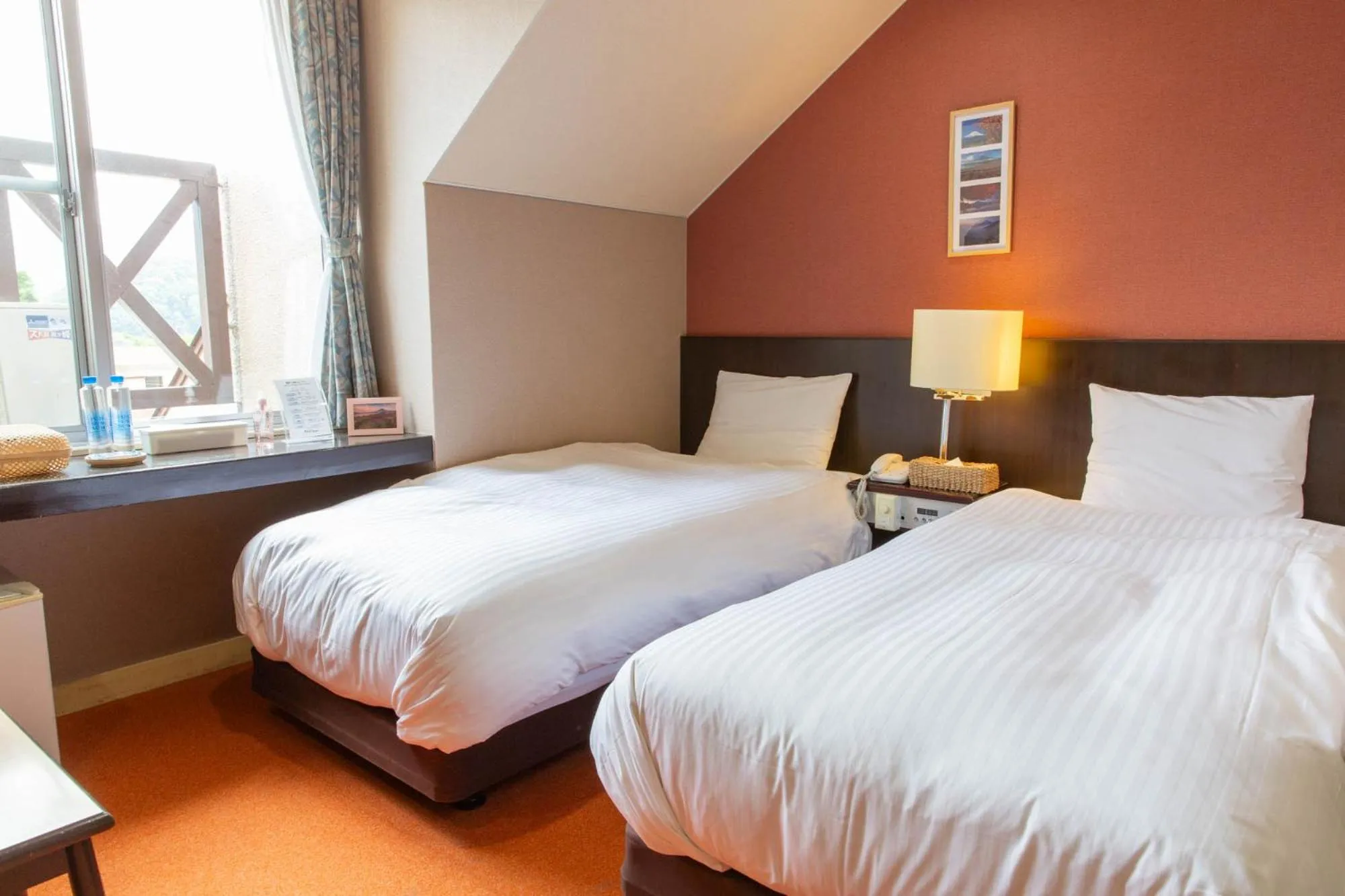 Bed in Kawaguchiko Park Hotel