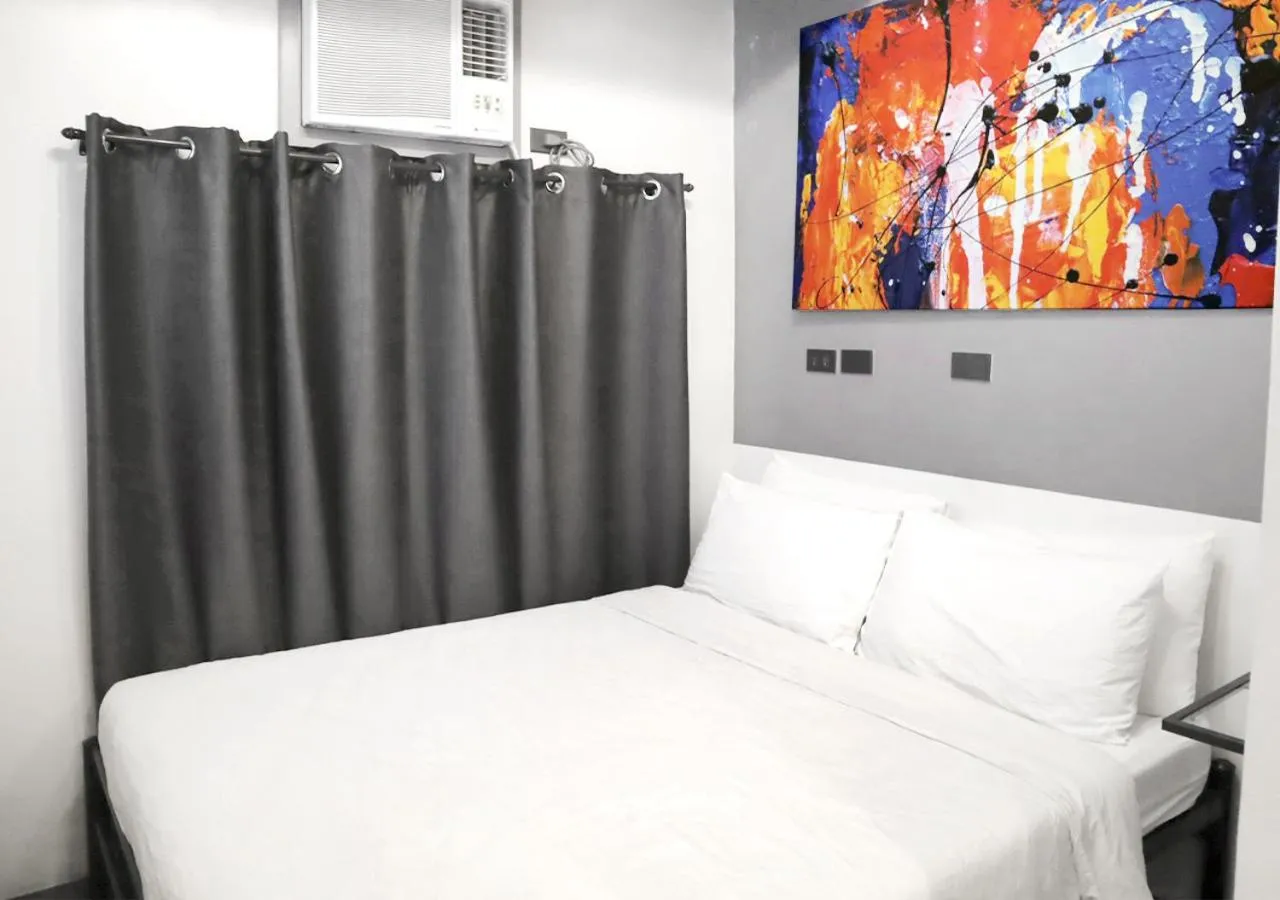 Bed in mySTAY Hotel BGC West