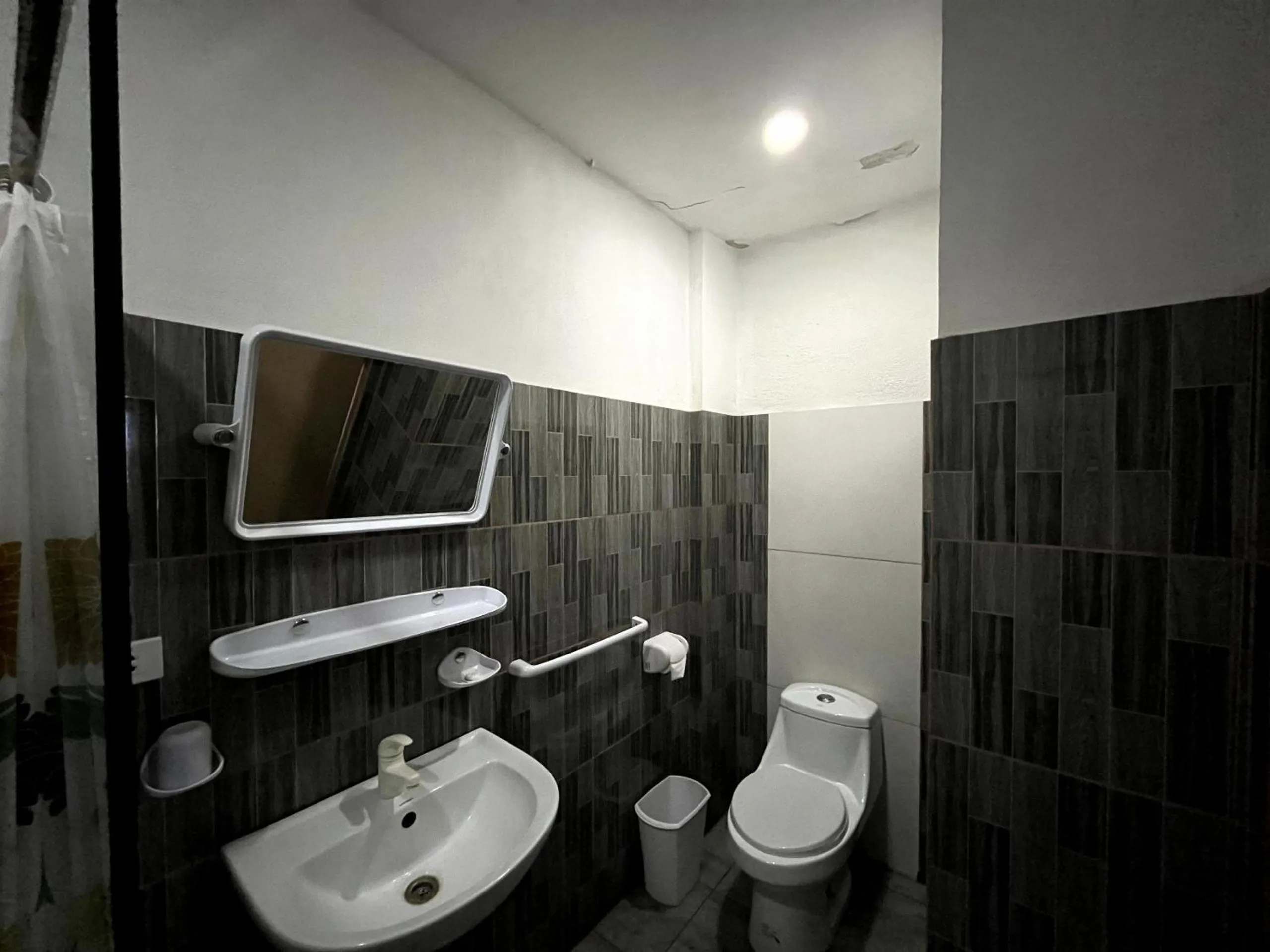 Toilet in Ocean Bay Beach Resort