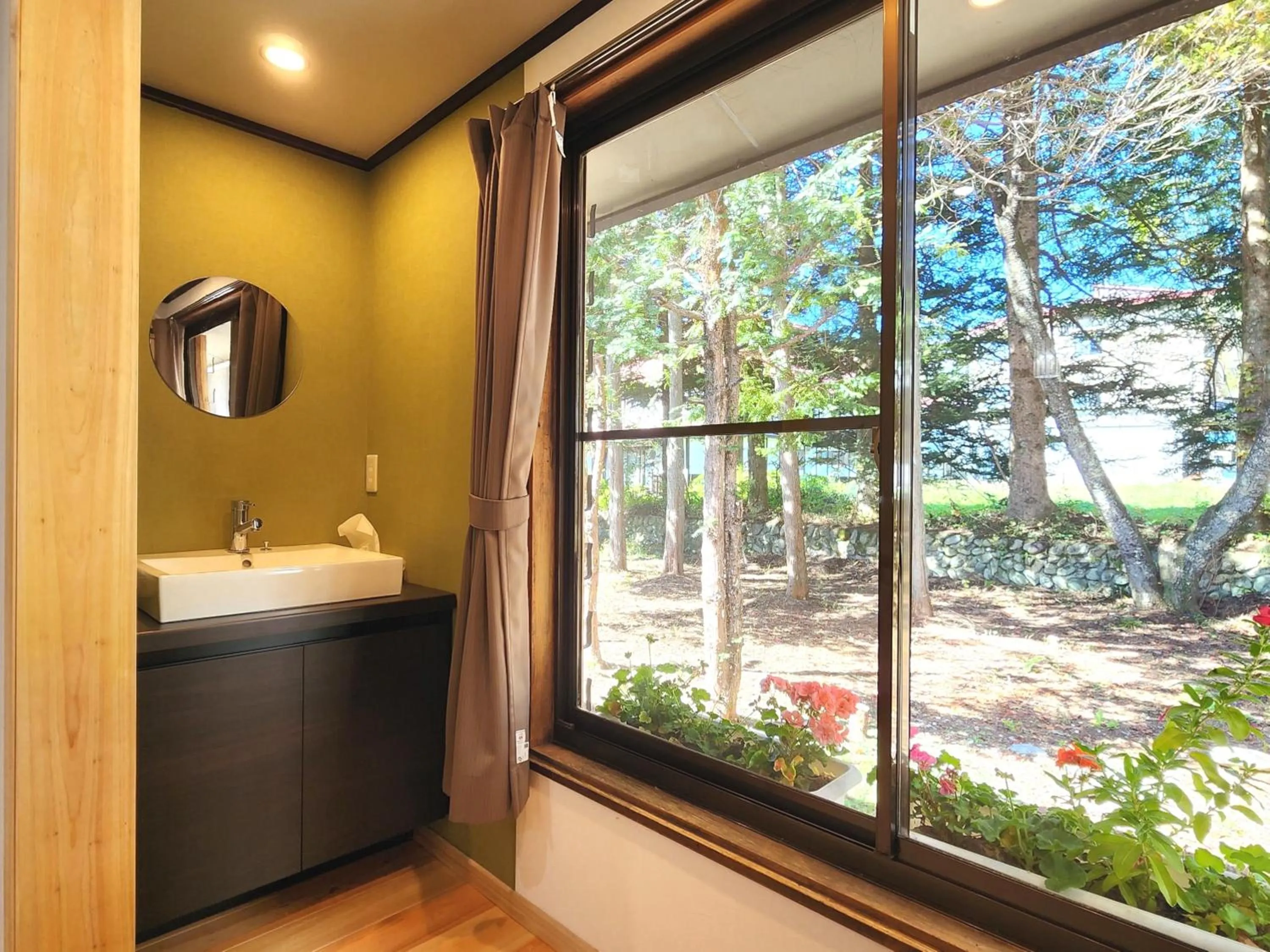 Photo of the whole room in Guest Room Furusatomura Kogeikan