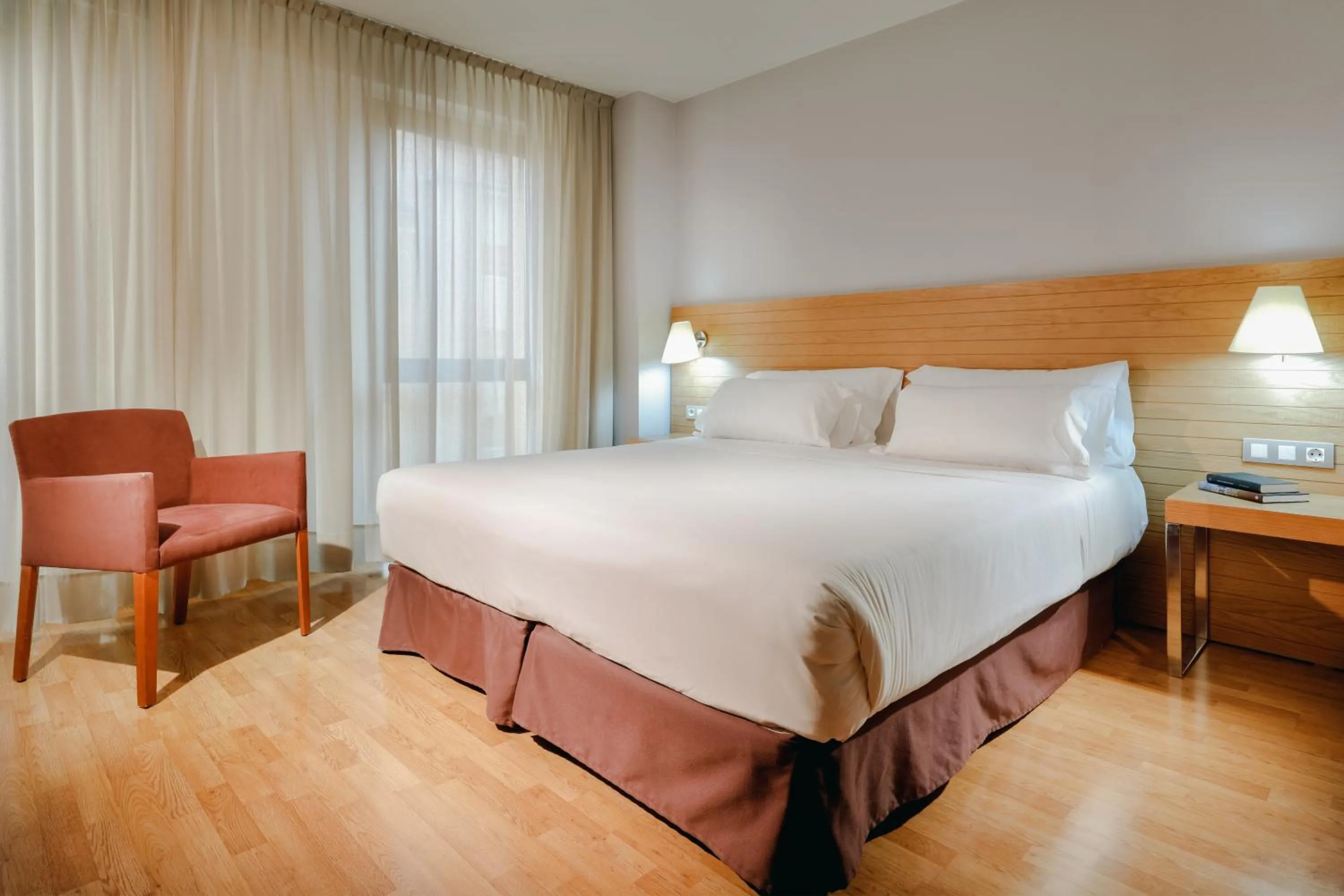 Bed in Hesperia Zaragoza Centro