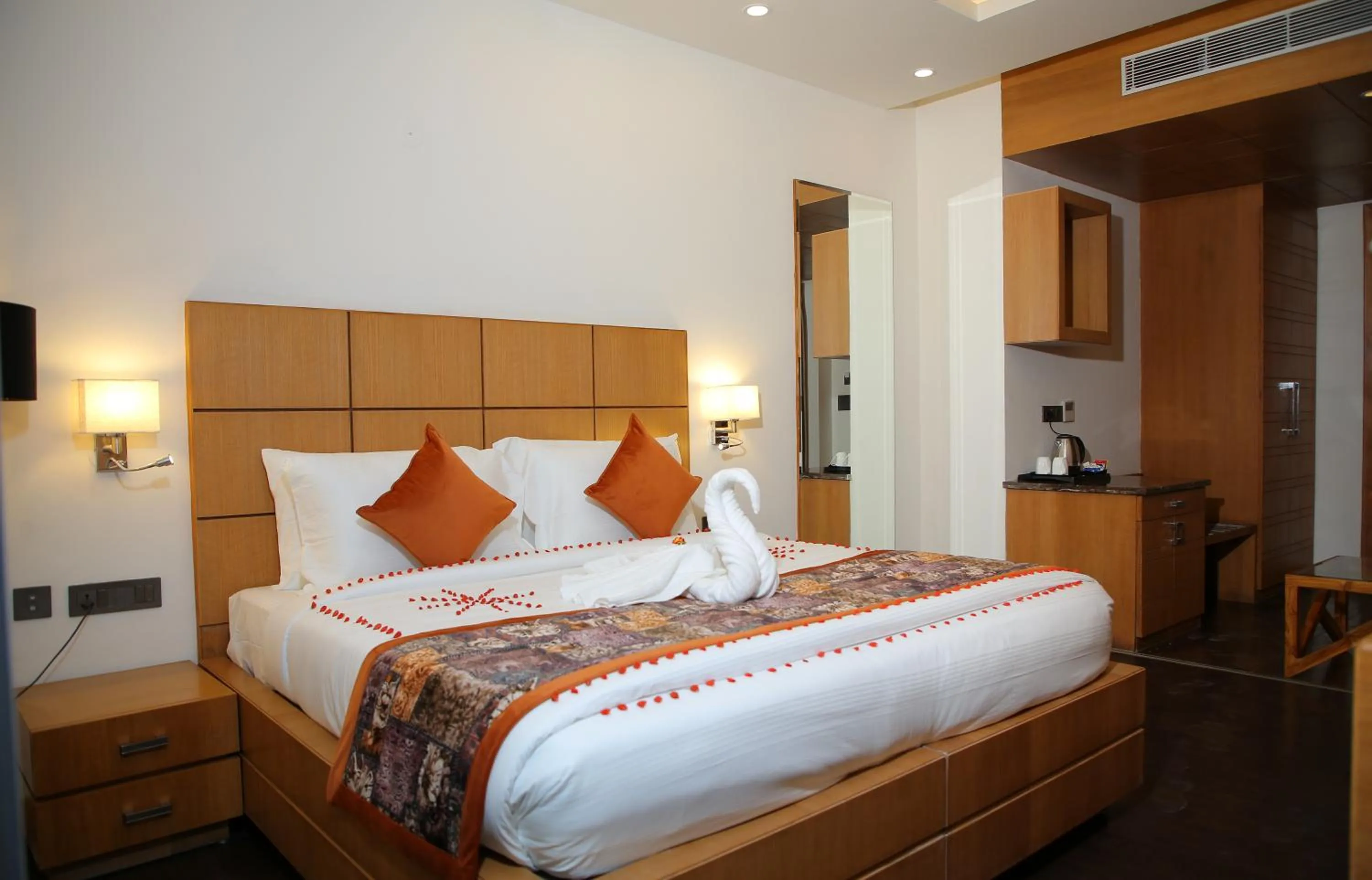 Bedroom, Bed in Rosetum Kasauli