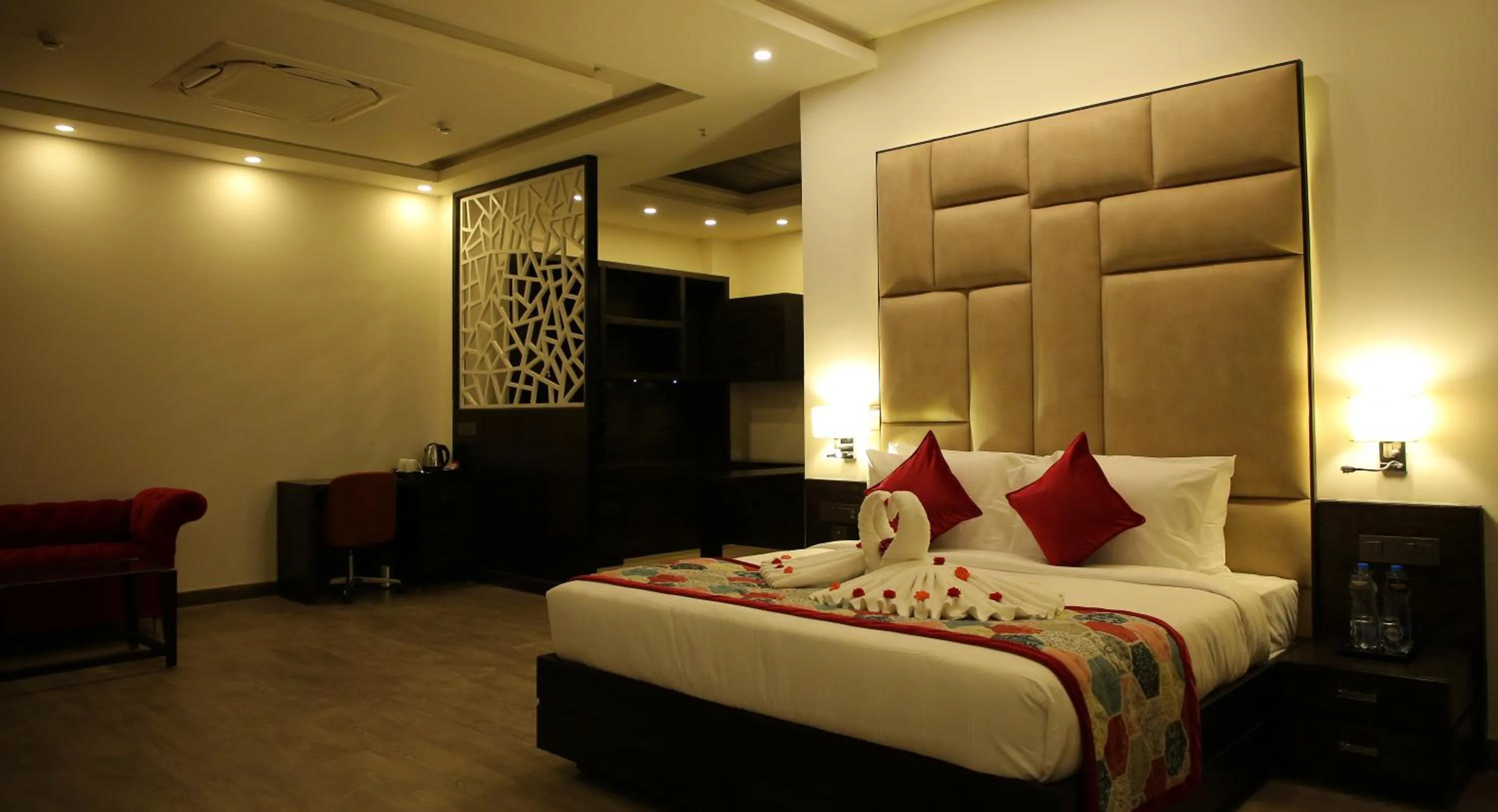 Bedroom, Bed in Rosetum Kasauli