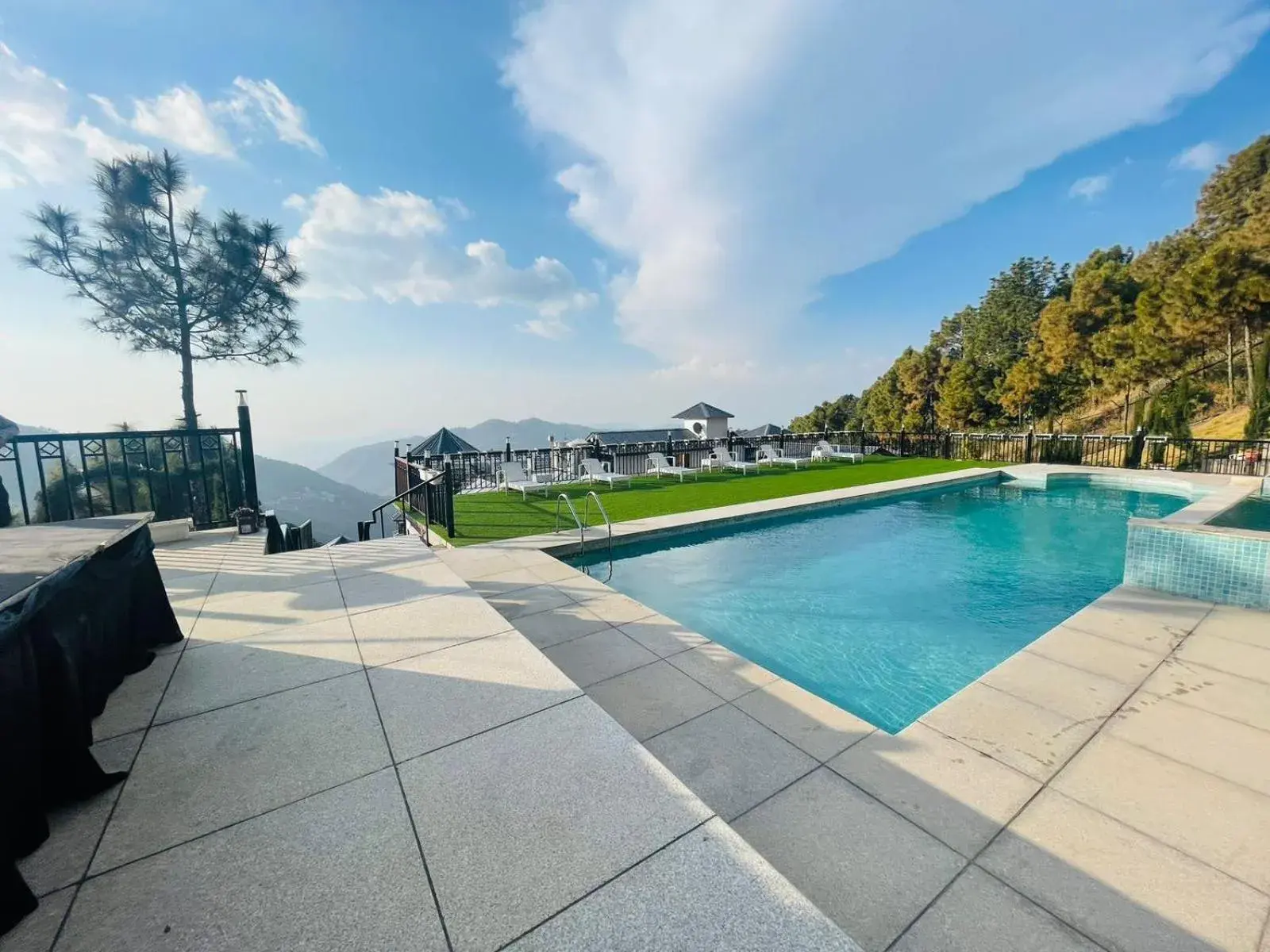 Swimming pool in Rosetum Kasauli Swimming pool in Rosetum Kasauli