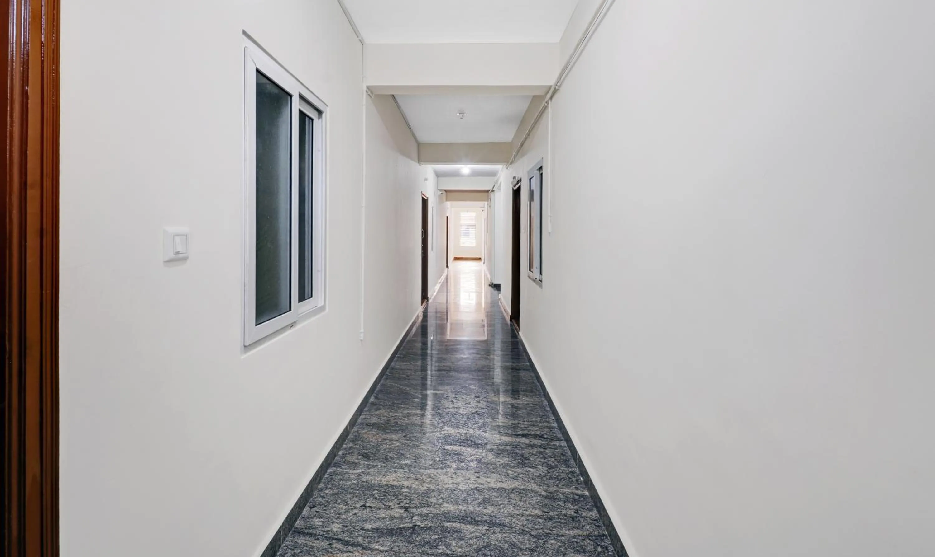 Lobby or reception in Treebo SLN Heritage