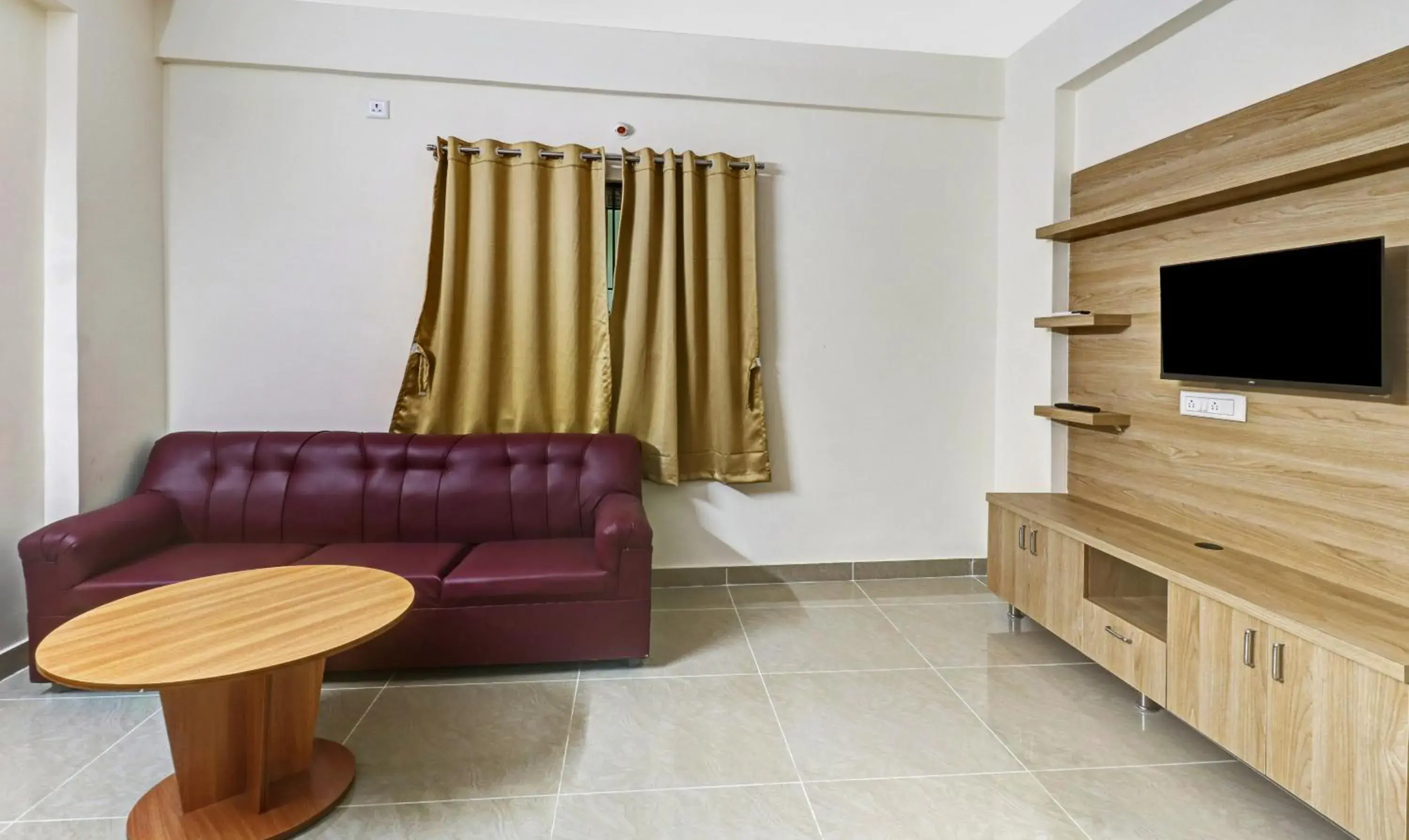 Bedroom in Treebo SLN Heritage Bedroom in Treebo SLN Heritage