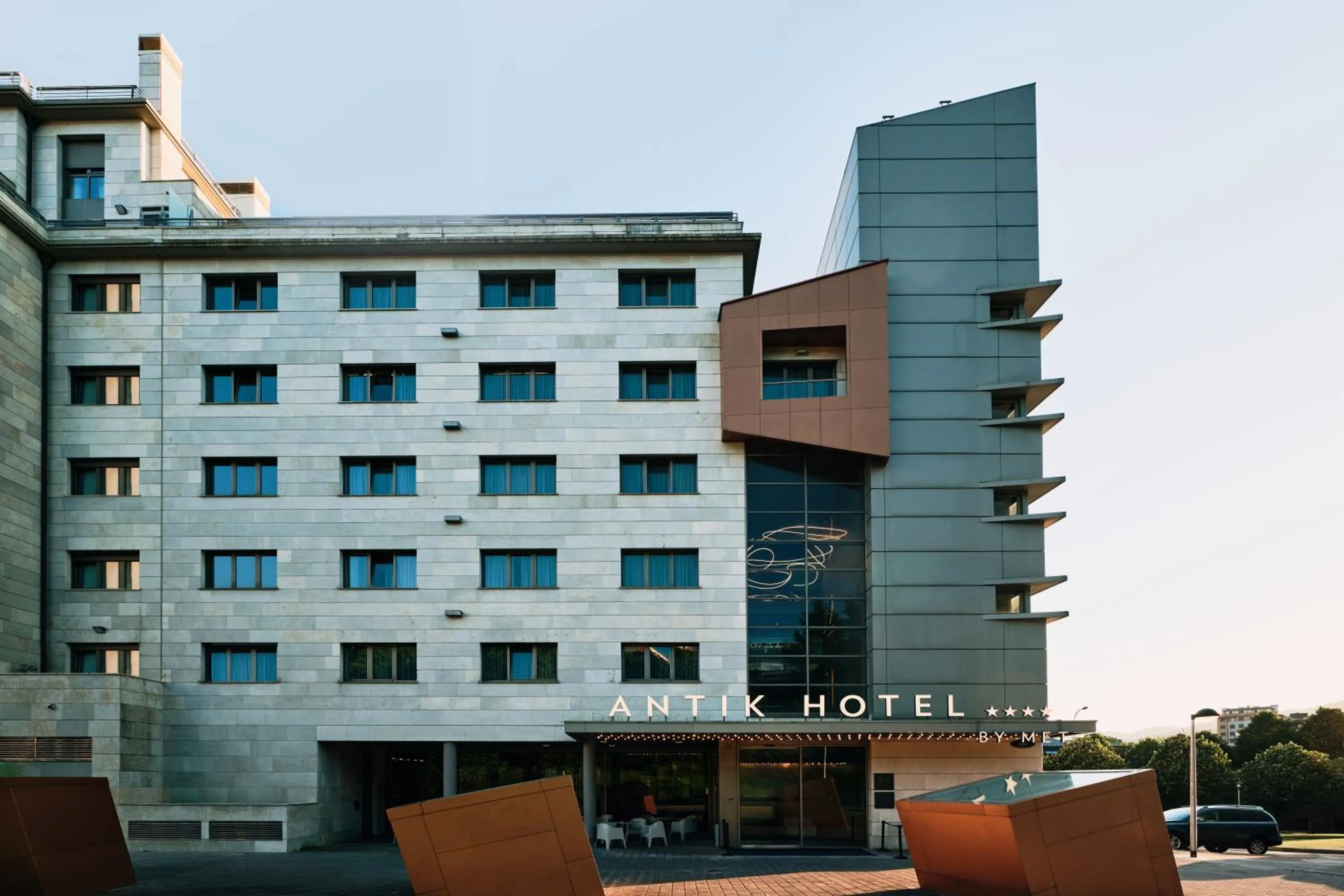 Property building in Hotel Antik San Sebastián