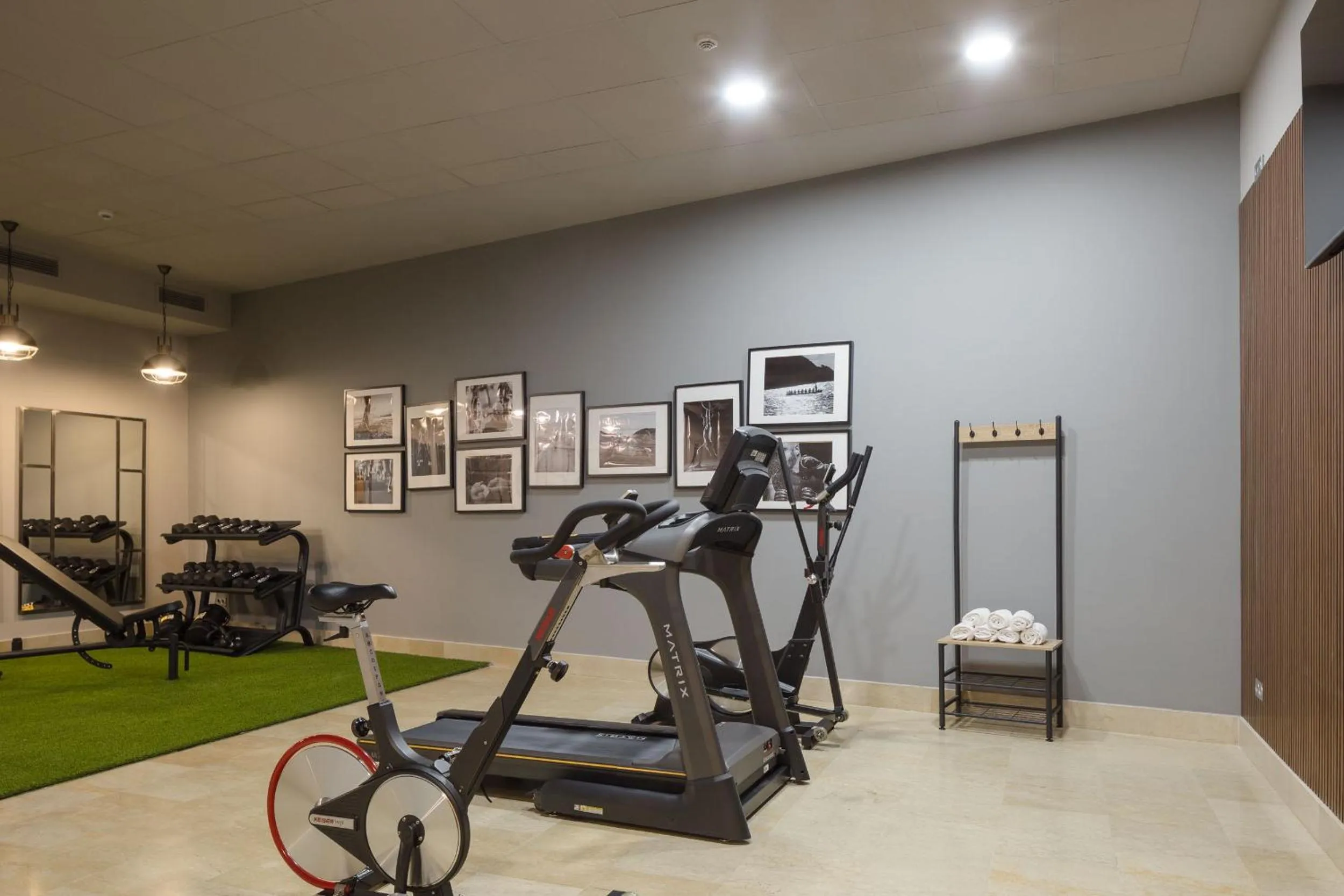 Fitness centre/facilities in Hotel Antik San Sebastián