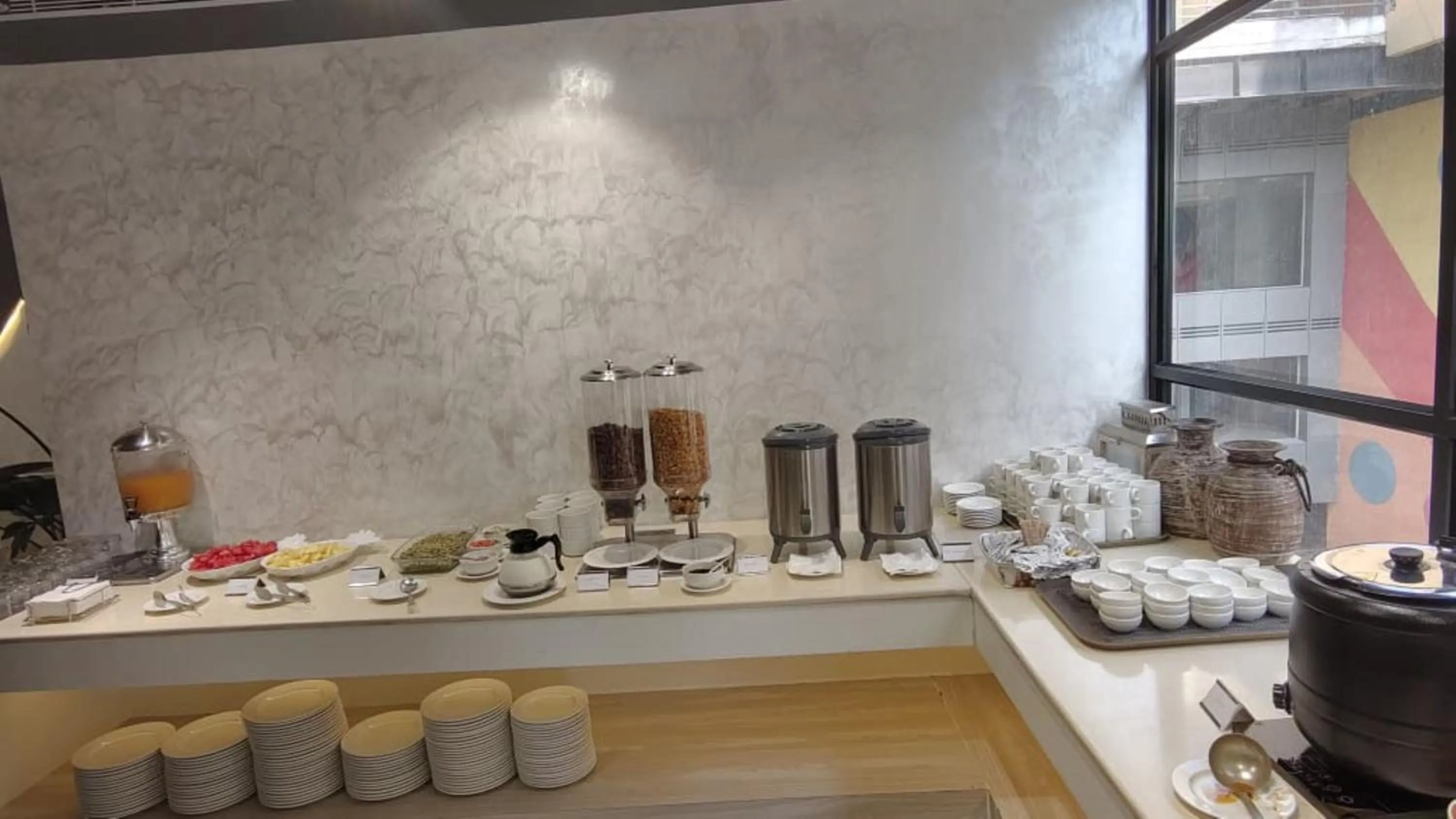 Breakfast in Keys Lite by Lemon Tree Hotels, Urban Square, Udaipur