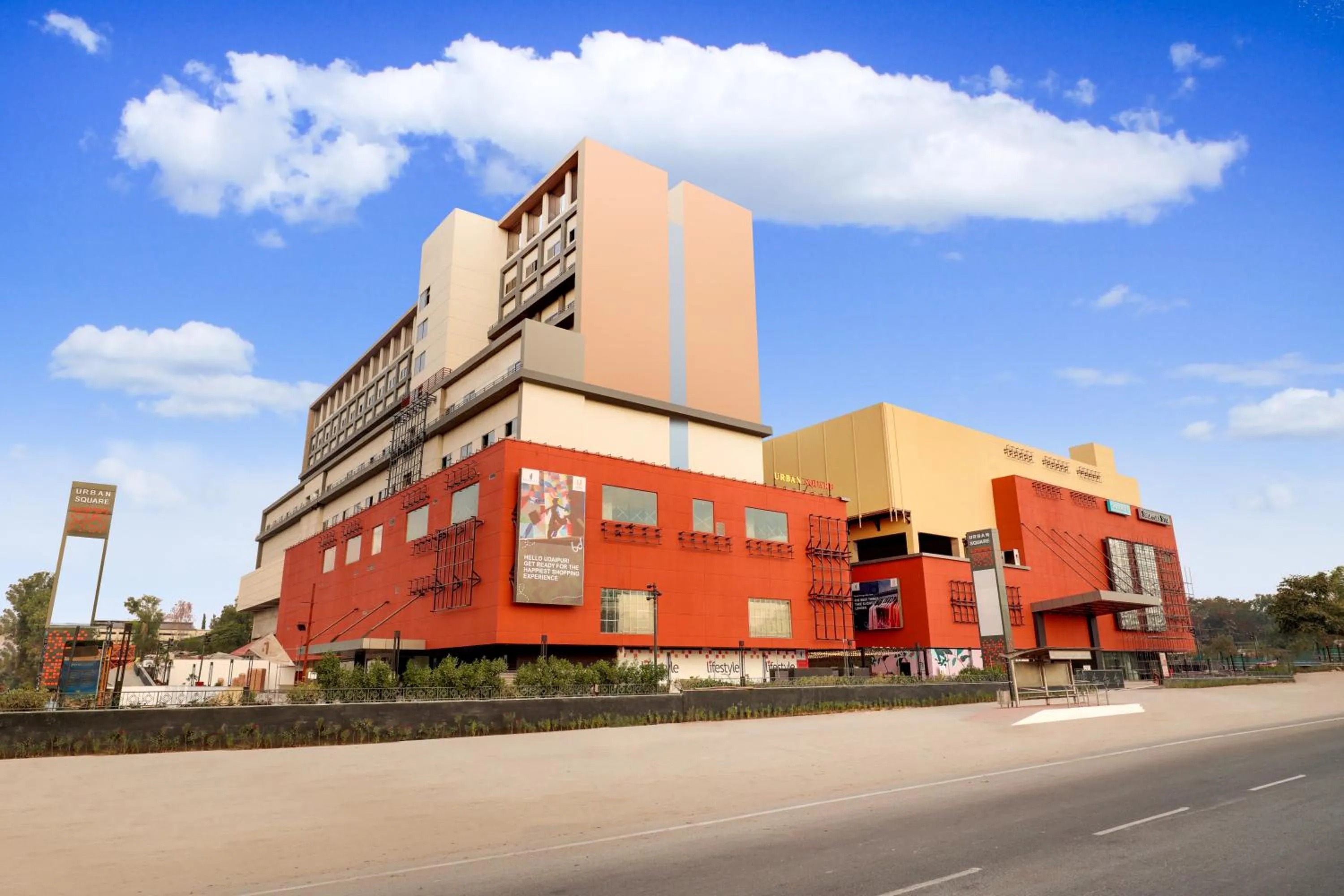 Facade/entrance in Keys Lite by Lemon Tree Hotels, Urban Square, Udaipur