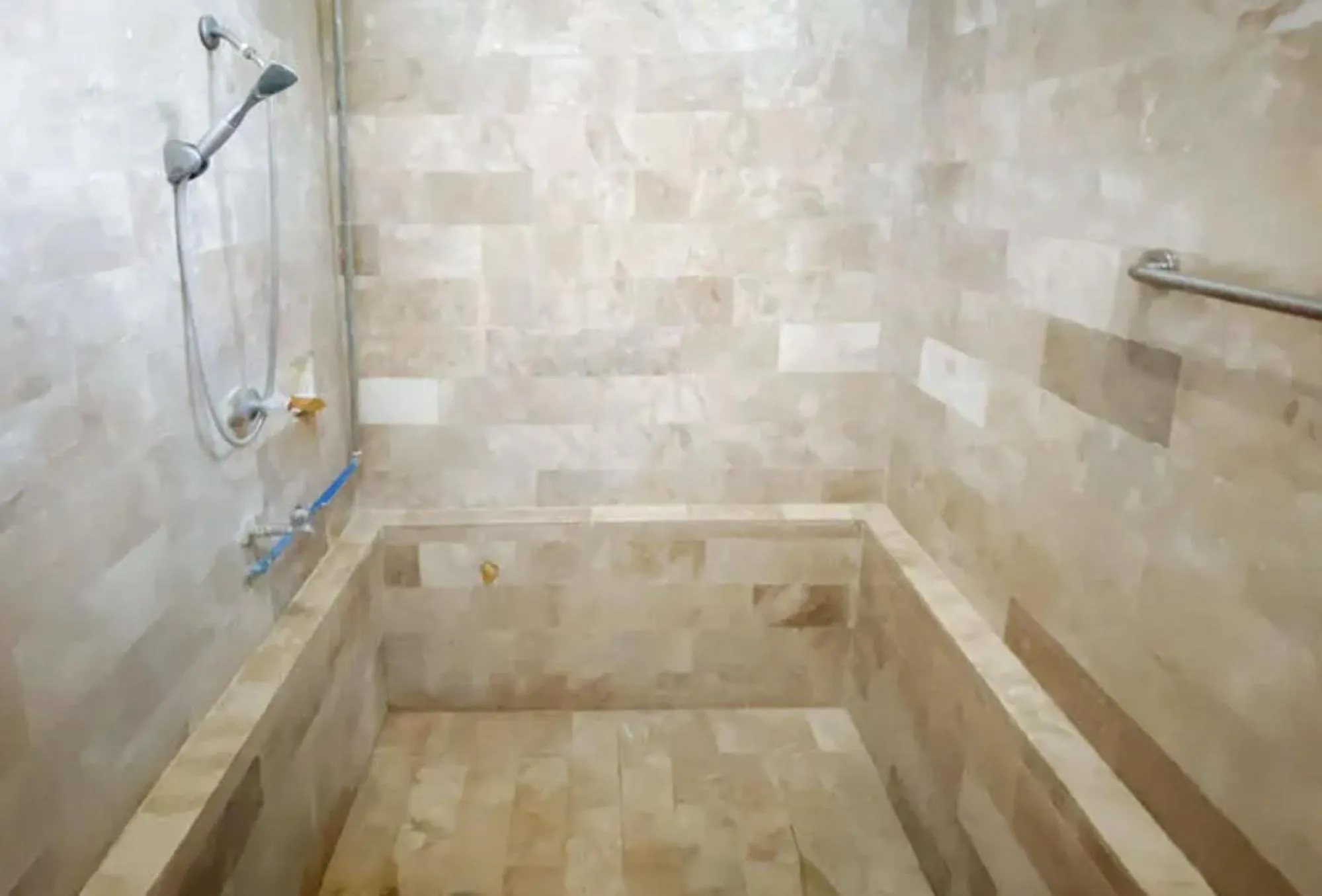 Shower in La Vista Pansol Resort Complex by RedDoorz