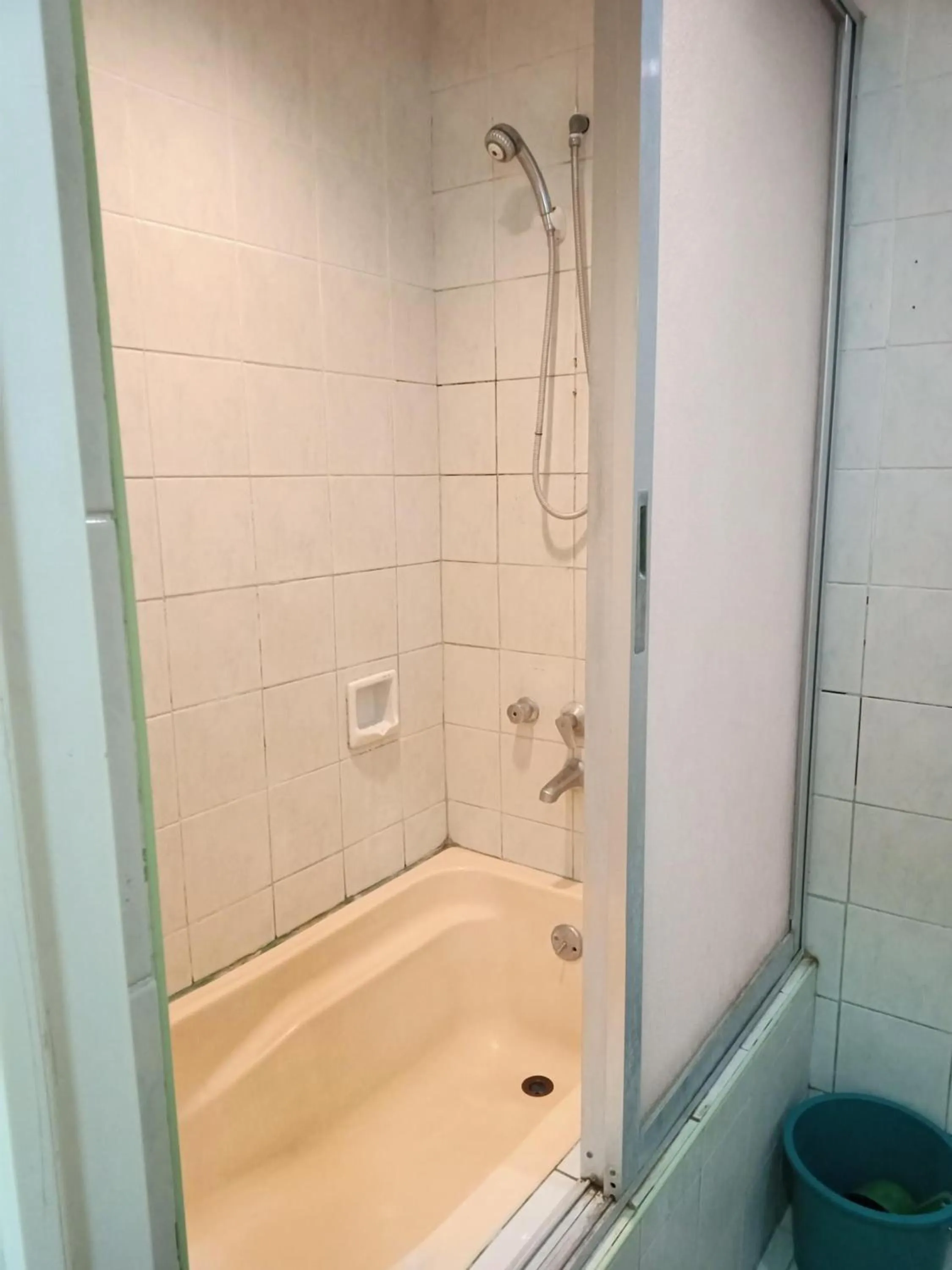 Bathroom in La Vista Pansol Resort Complex by RedDoorz