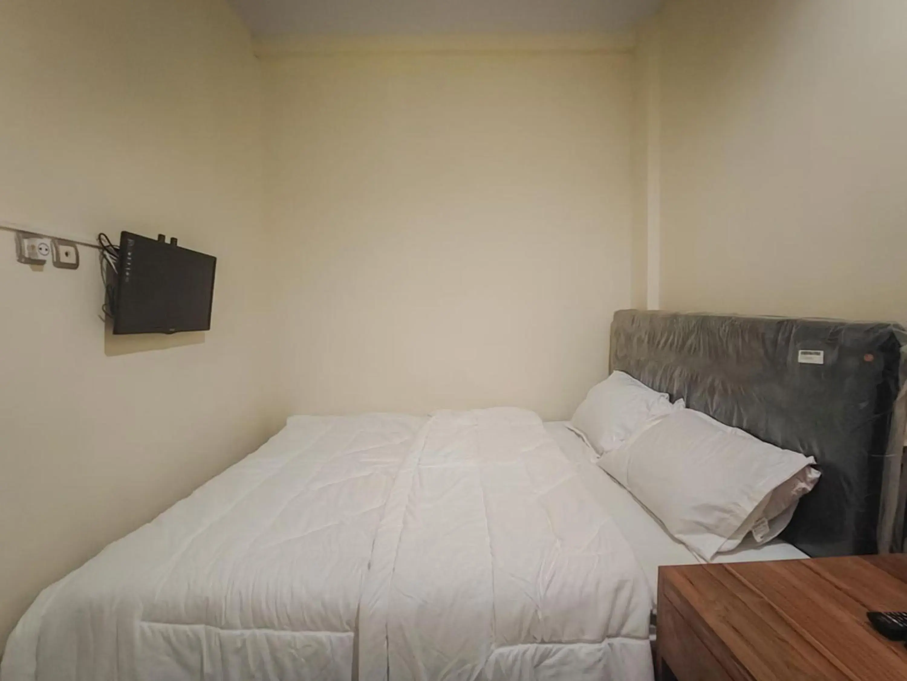 Bedroom, Bed in KoolKost @ Gatot Subroto Timur Denpasar Bedroom, Bed in KoolKost @ Gatot Subroto Timur Denpasar