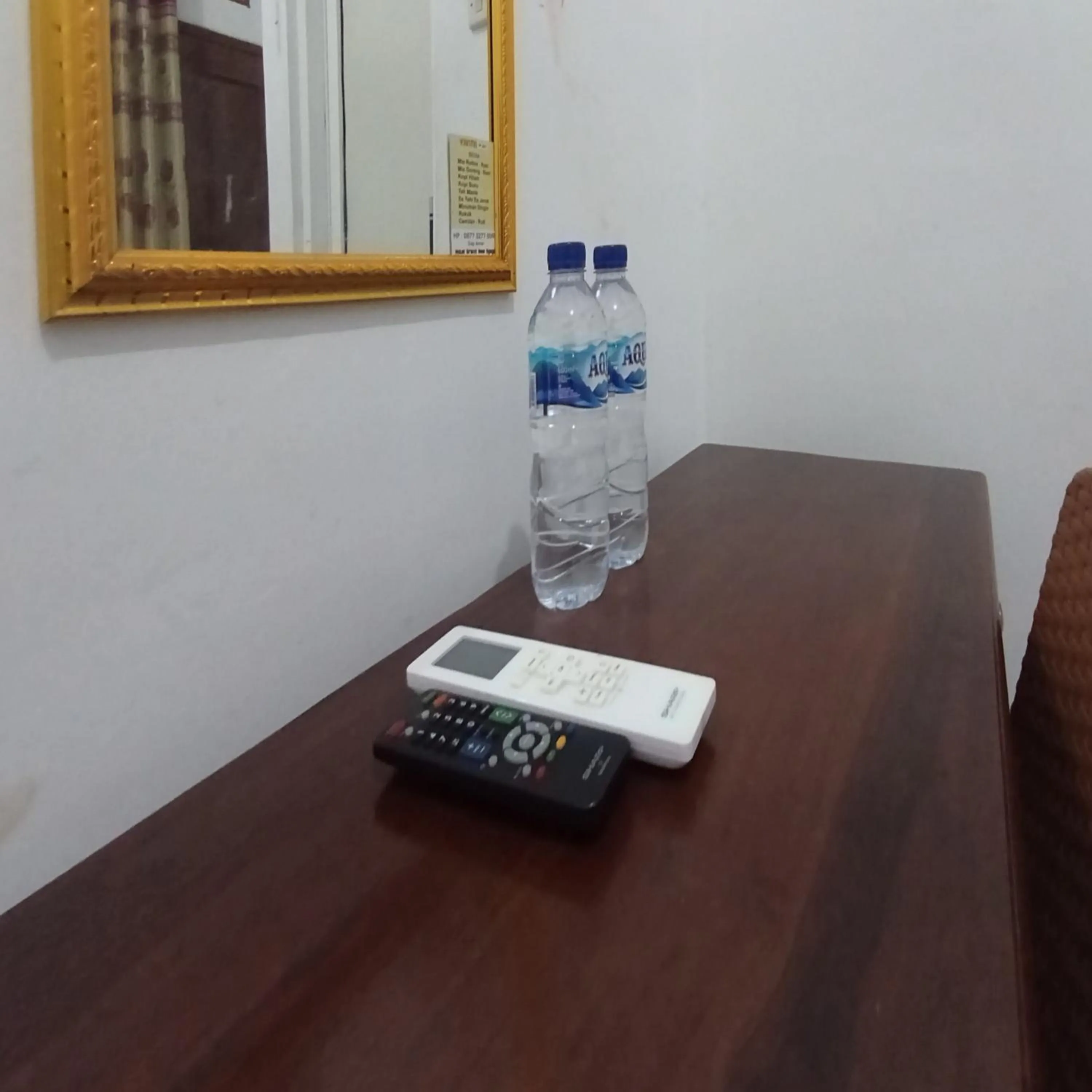 Bedroom in Hotel Grand New Si Jago Mitra RedDoorz