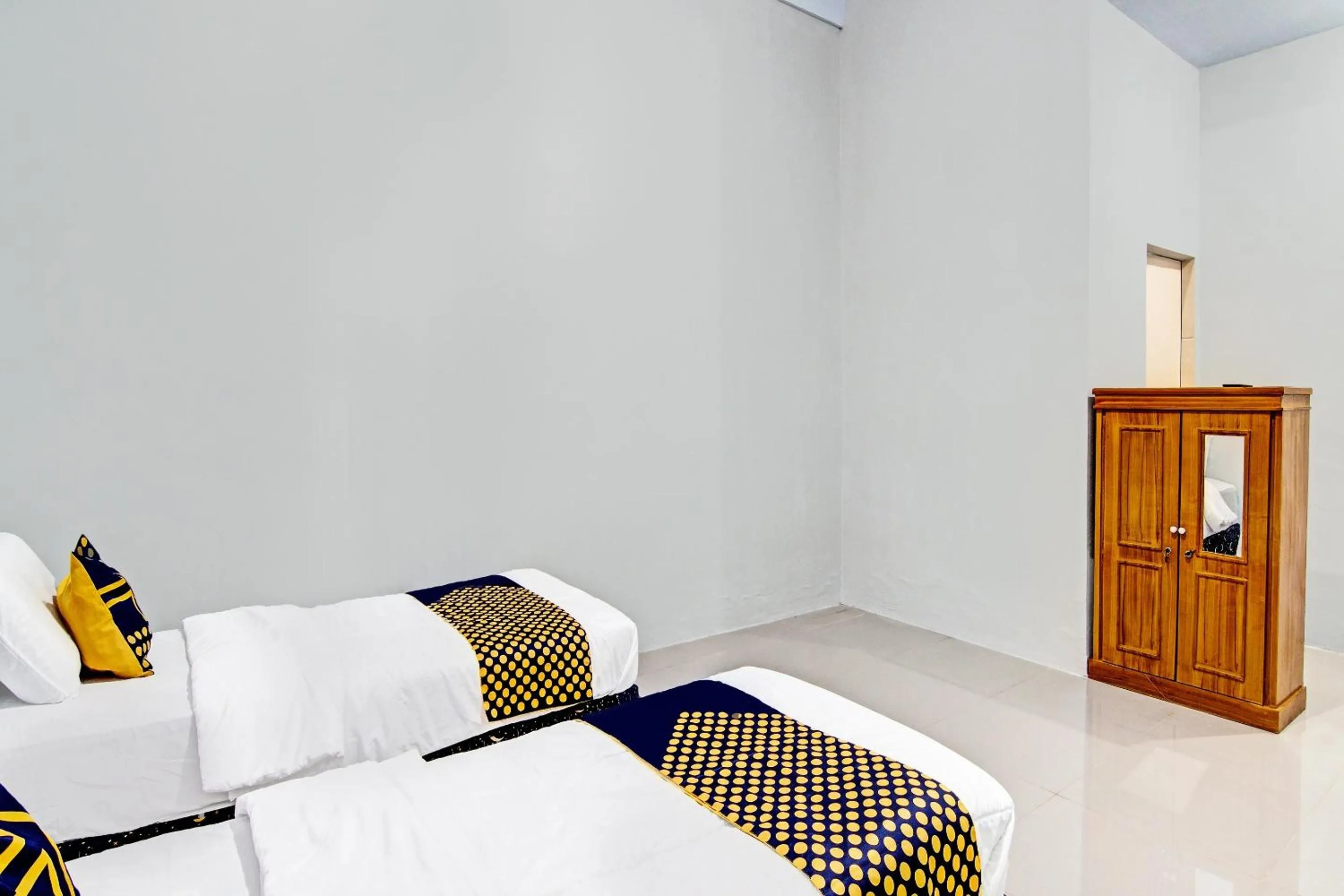 Bedroom, Bed in Hotel O Rumah Singgah Kinaya Syariah