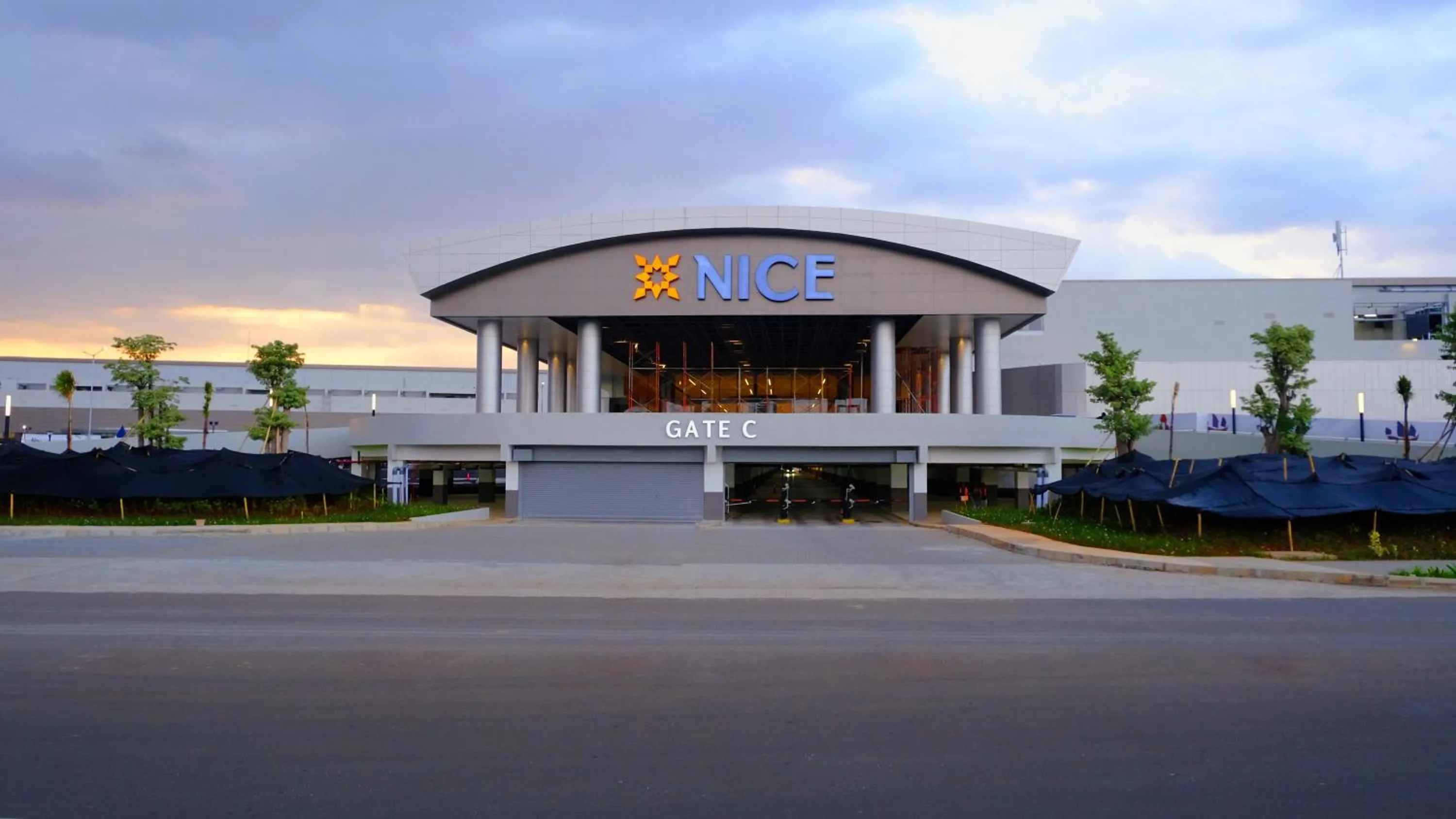 Nearby landmark in Hotel Osaka PIK2