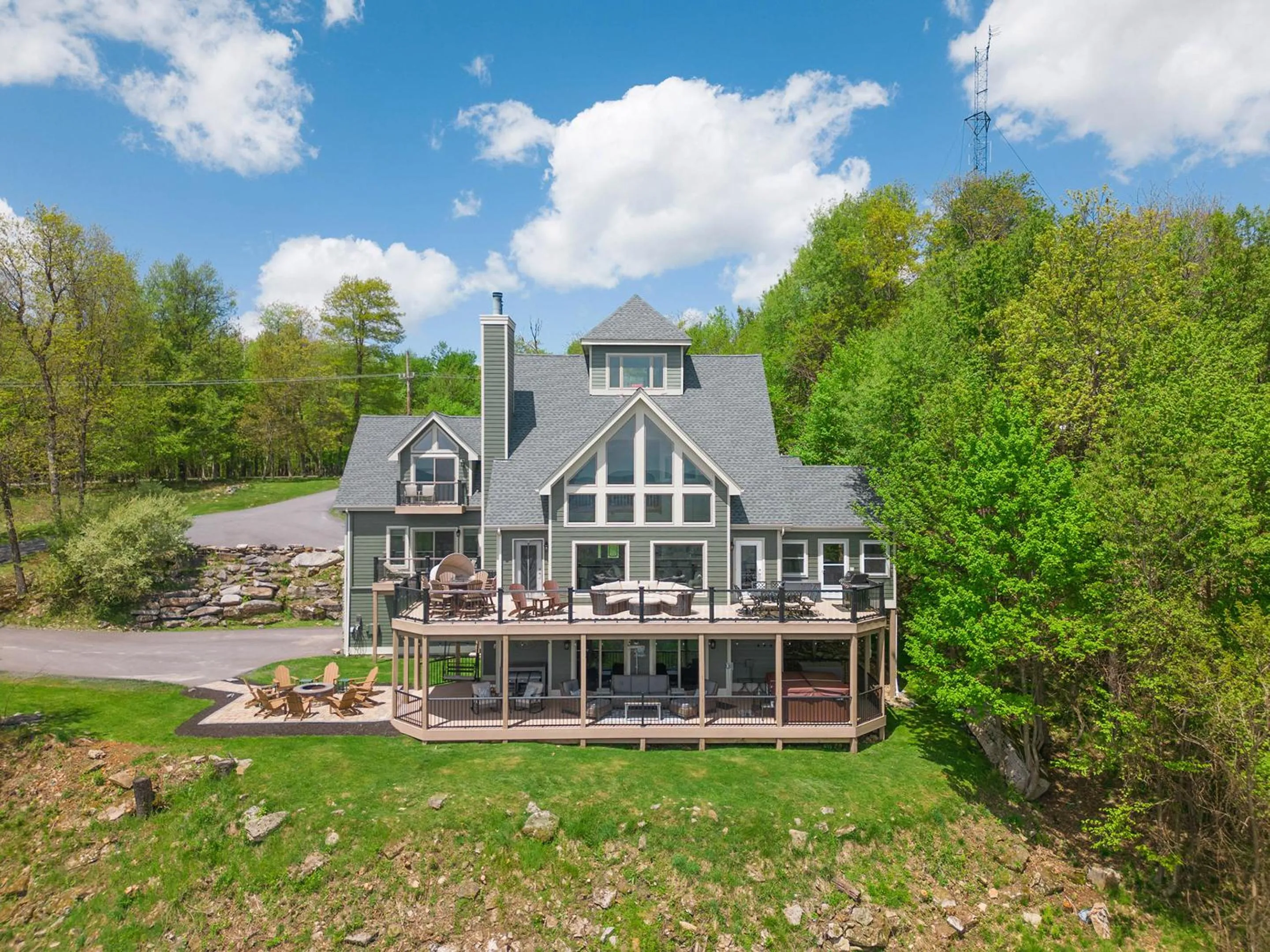 Property building in La Bella Vita