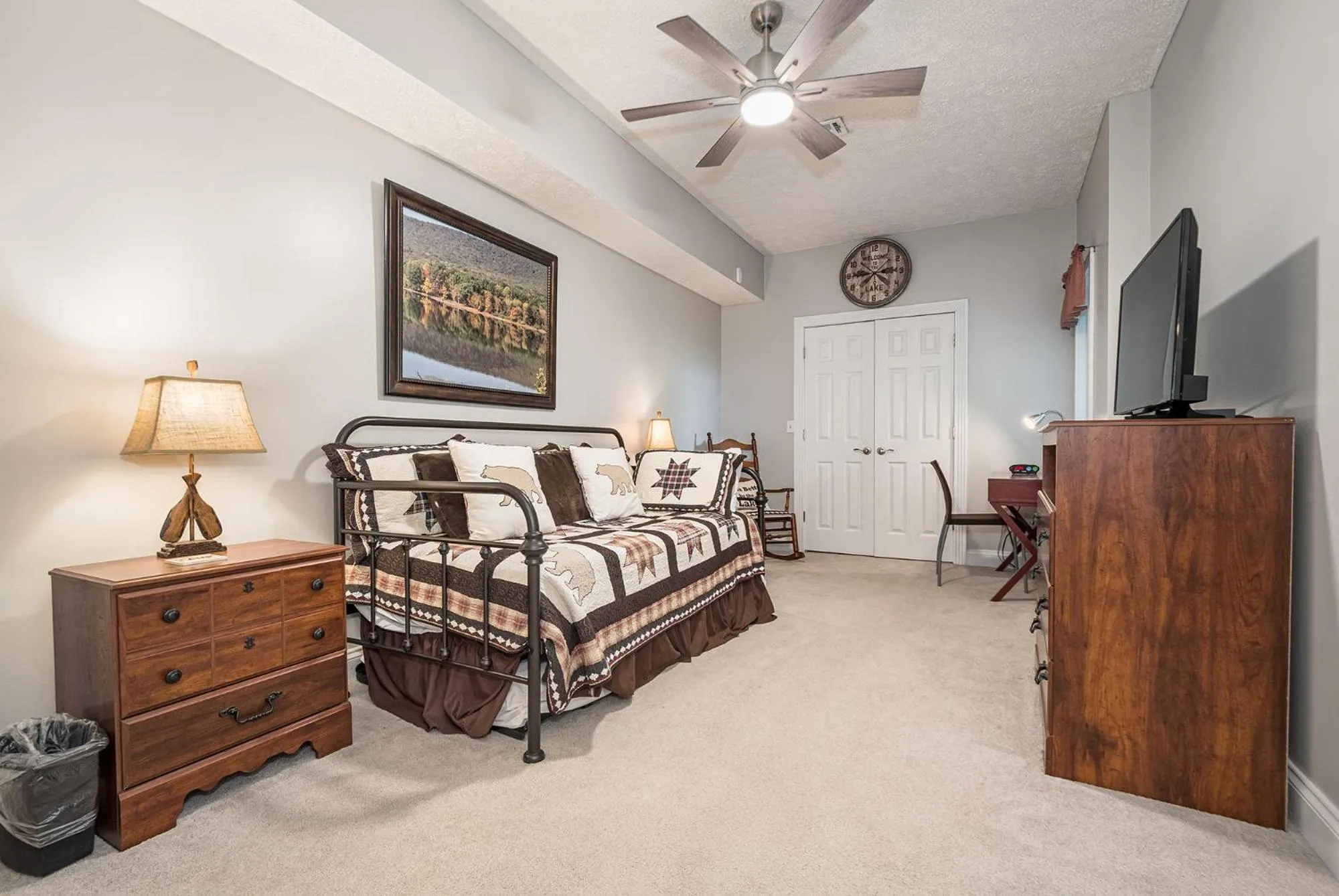 Property building in La Bella Vita