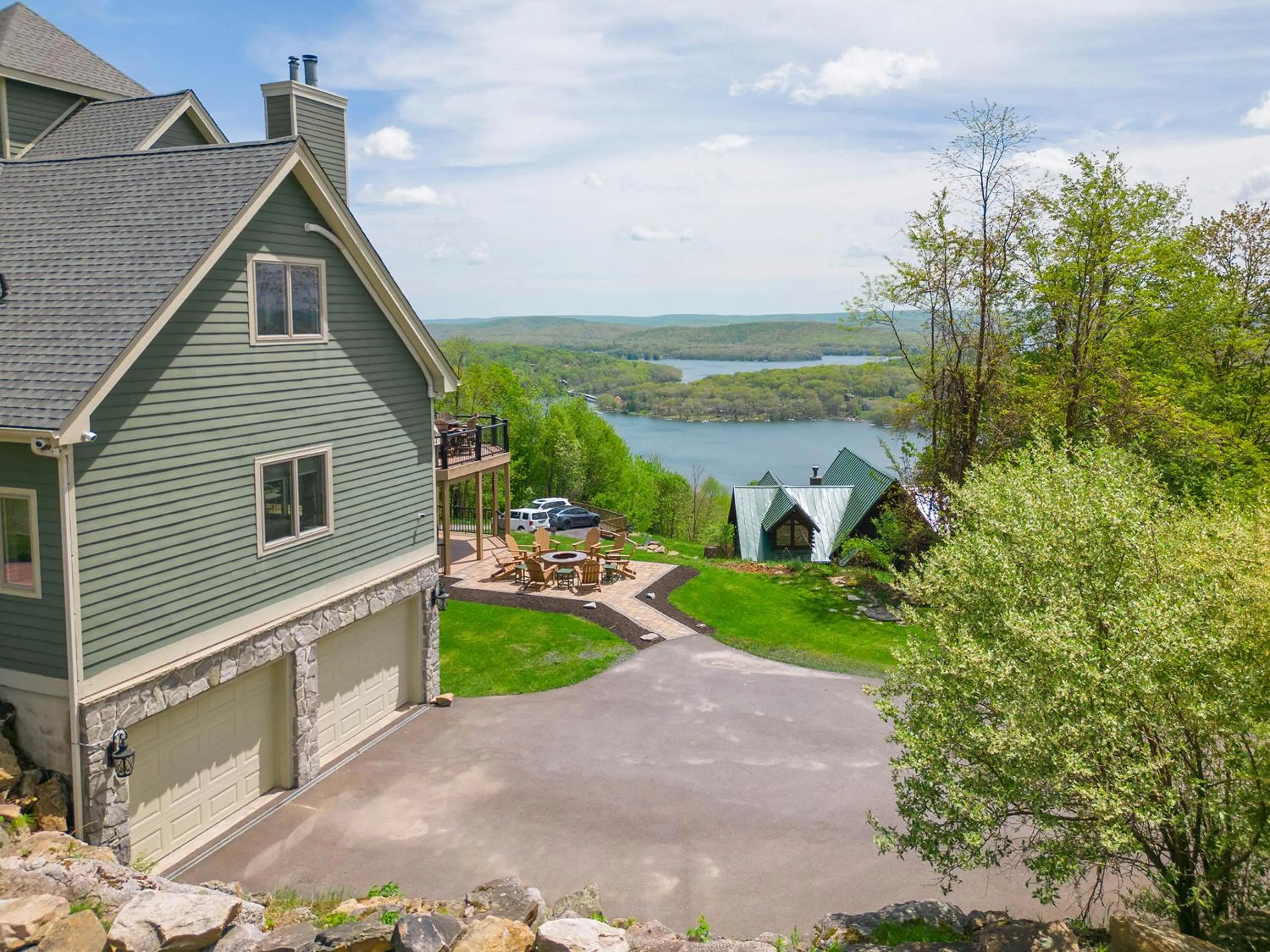 Property building in La Bella Vita